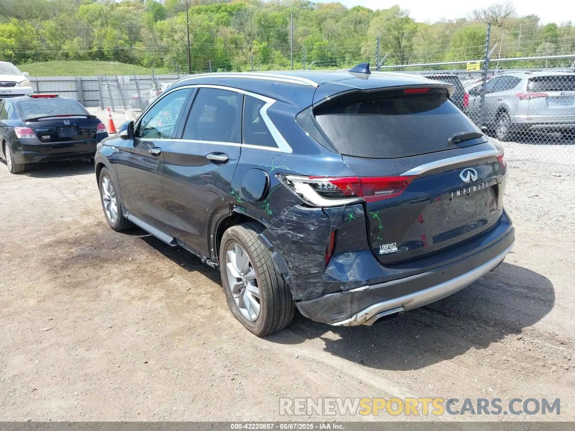 3 Photograph of a damaged car 3PCAJ5M39KF143567 INFINITI QX50 2019