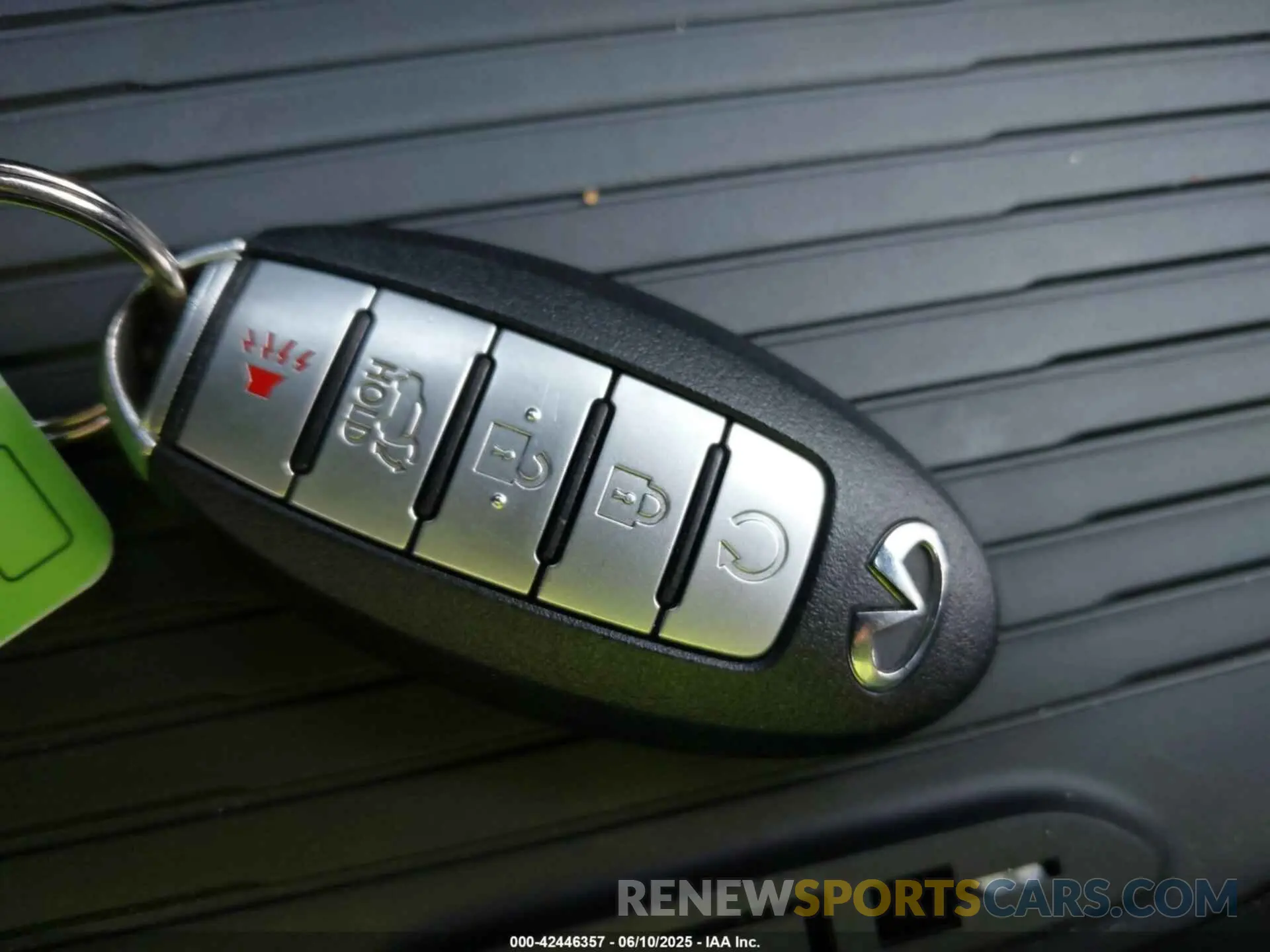 11 Photograph of a damaged car 3PCAJ5M3XKF102963 INFINITI QX50 2019