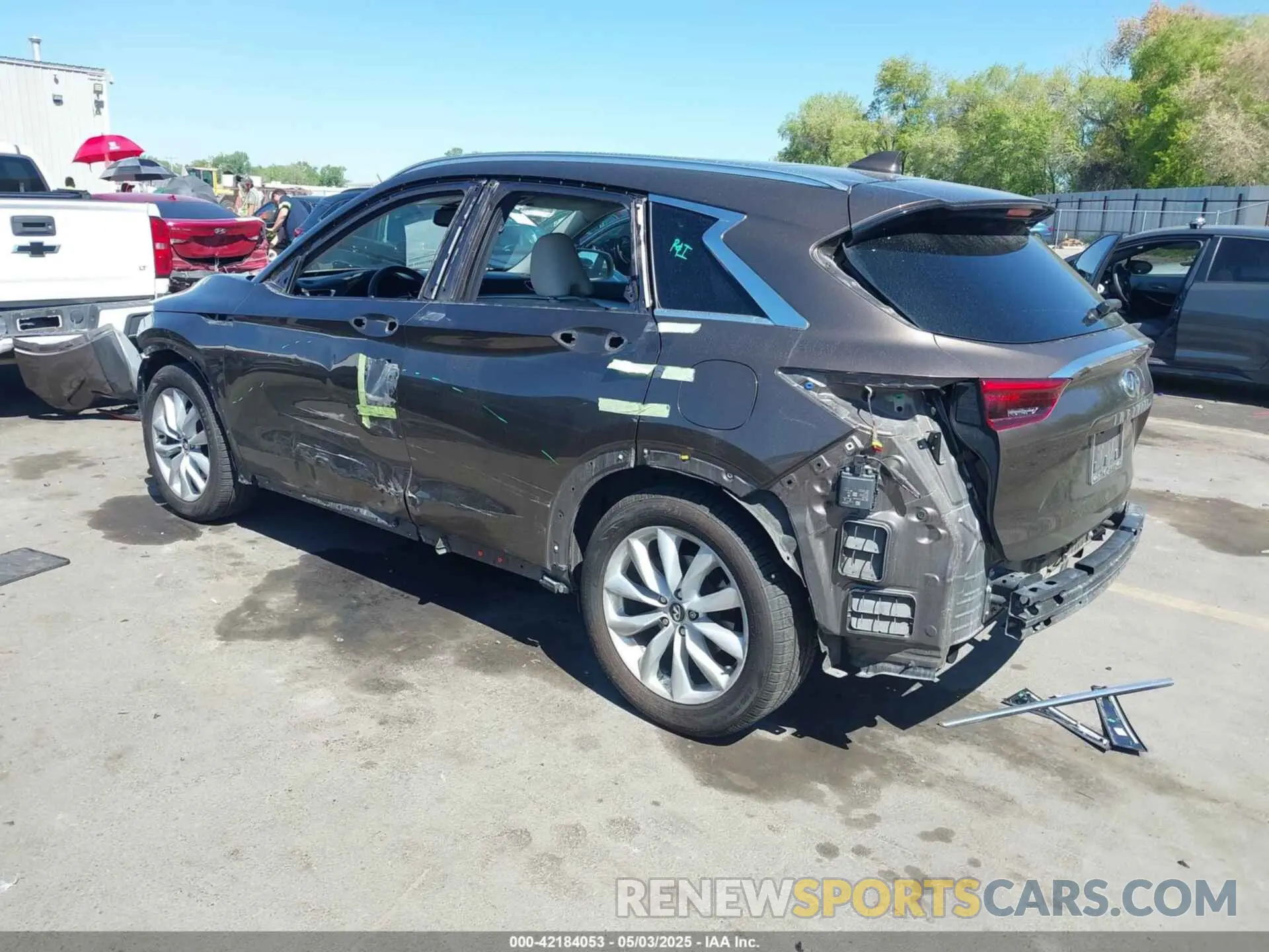 3 Photograph of a damaged car 3PCAJ5M3XKF107256 INFINITI QX50 2019