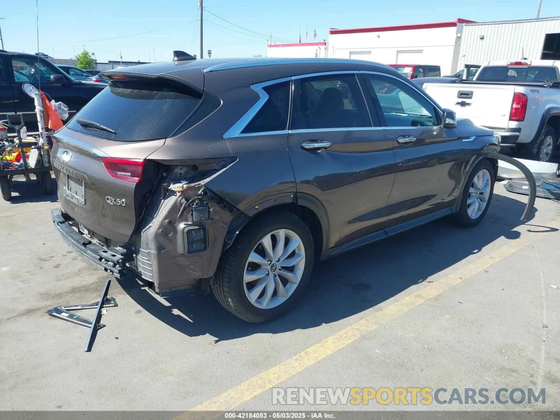 4 Photograph of a damaged car 3PCAJ5M3XKF107256 INFINITI QX50 2019