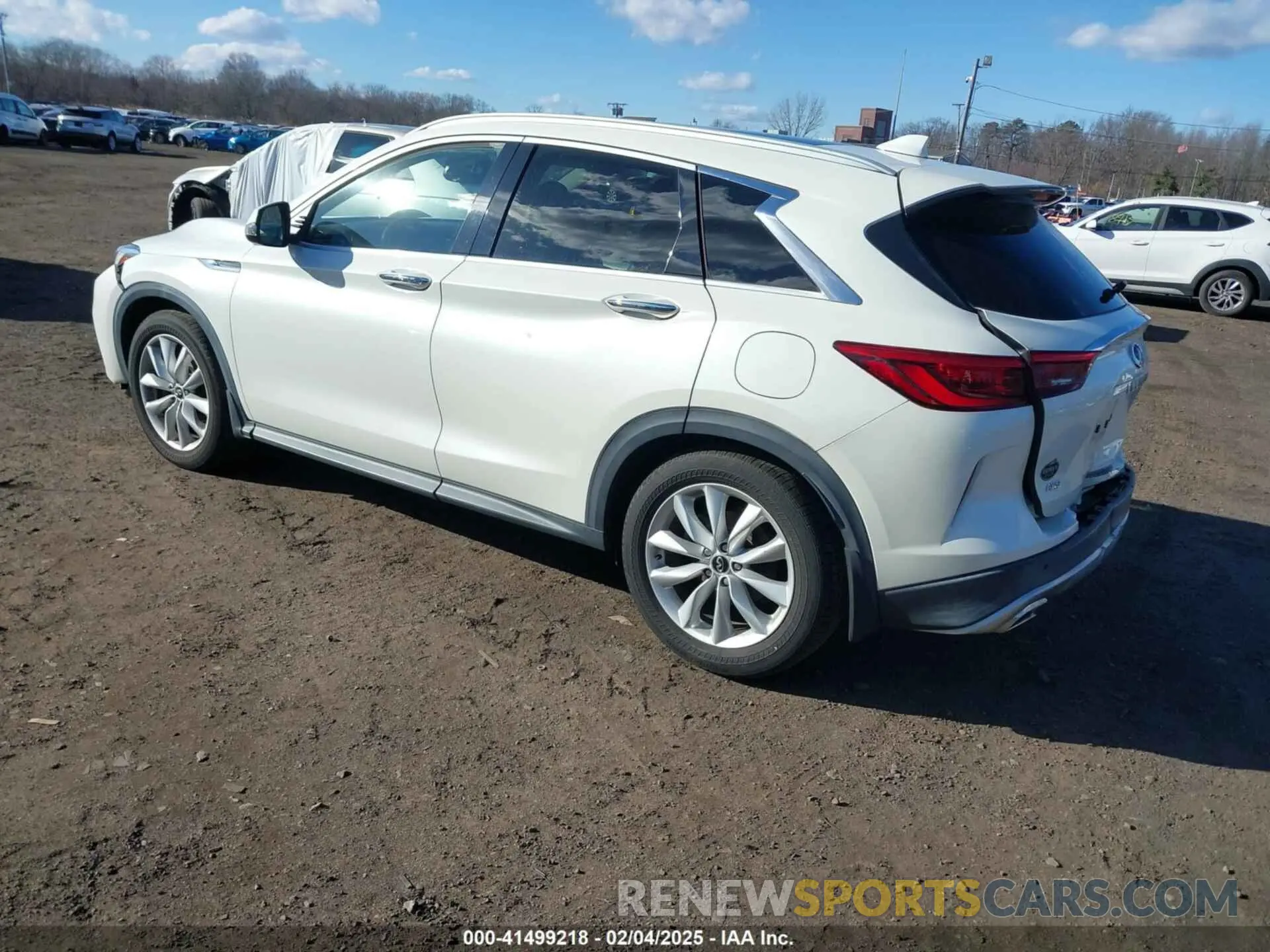 3 Photograph of a damaged car 3PCAJ5M3XKF111873 INFINITI QX50 2019