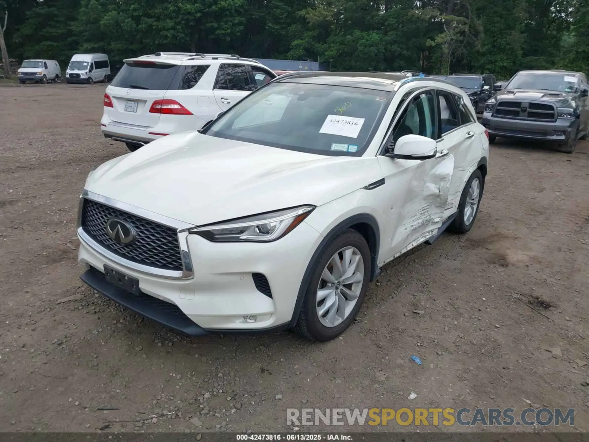 2 Photograph of a damaged car 3PCAJ5M3XKF121741 INFINITI QX50 2019