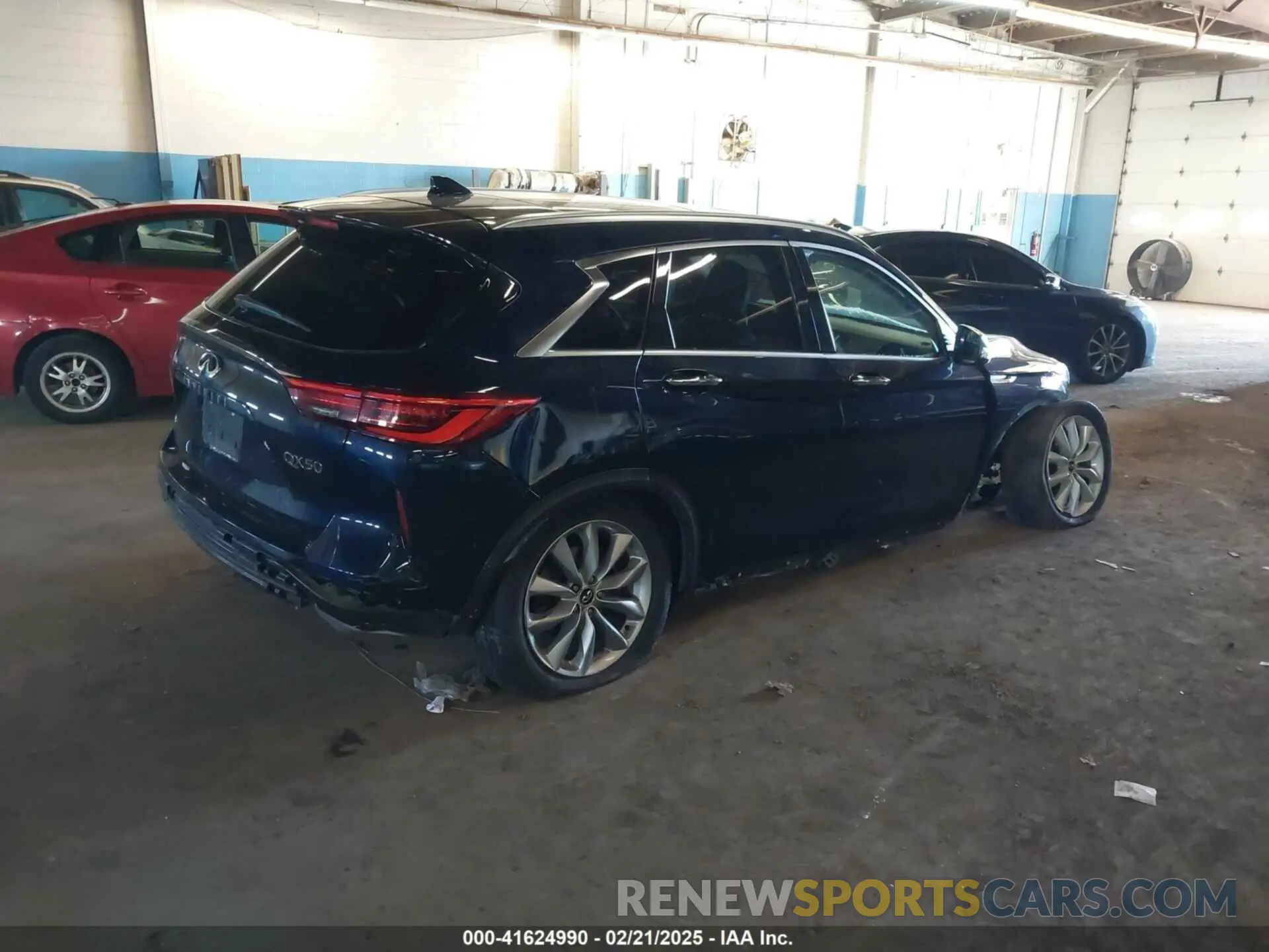 4 Photograph of a damaged car 3PCAJ5M3XKF128219 INFINITI QX50 2019