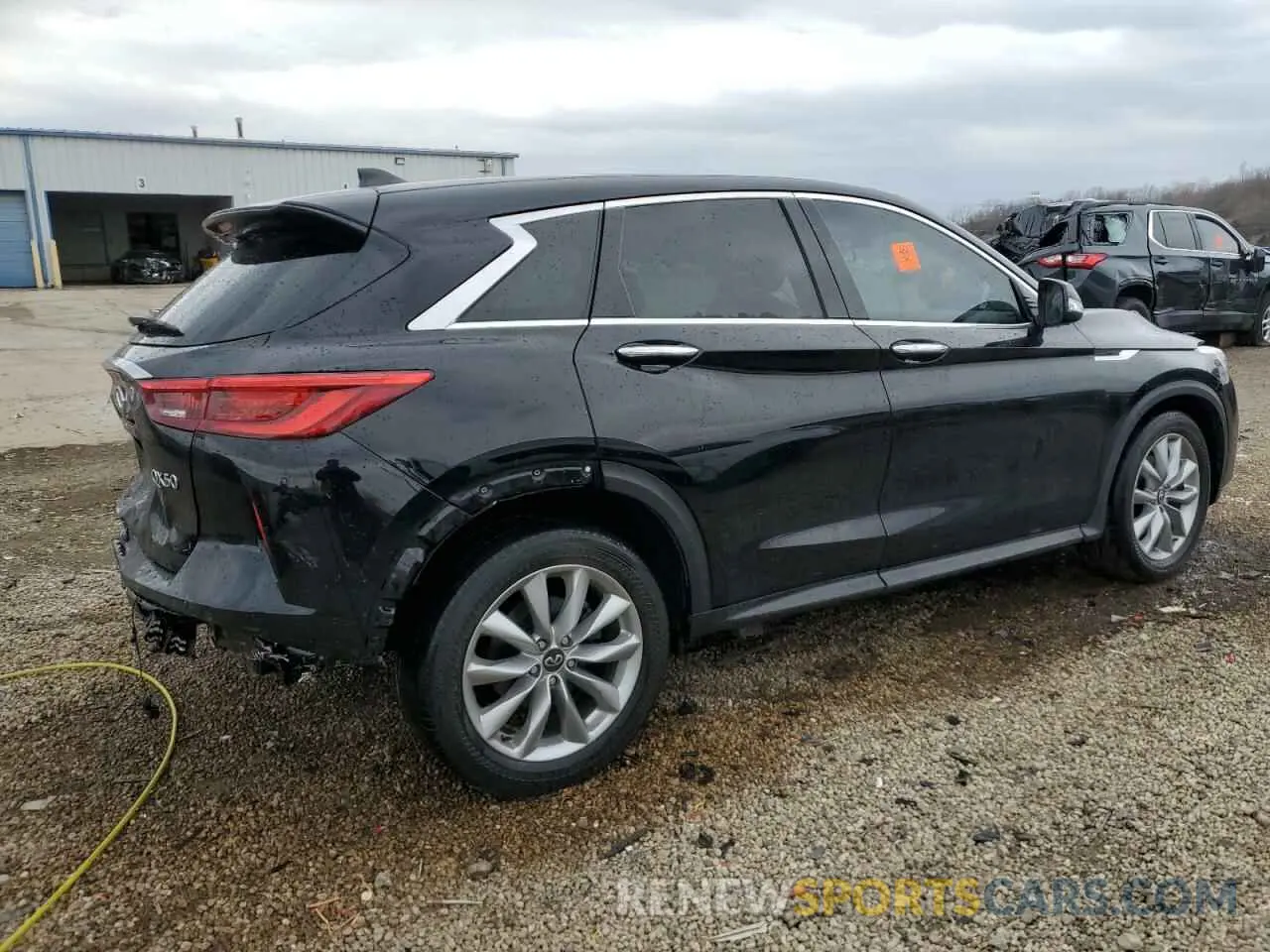 3 Photograph of a damaged car 3PCAJ5M10LF114300 INFINITI QX50 2020