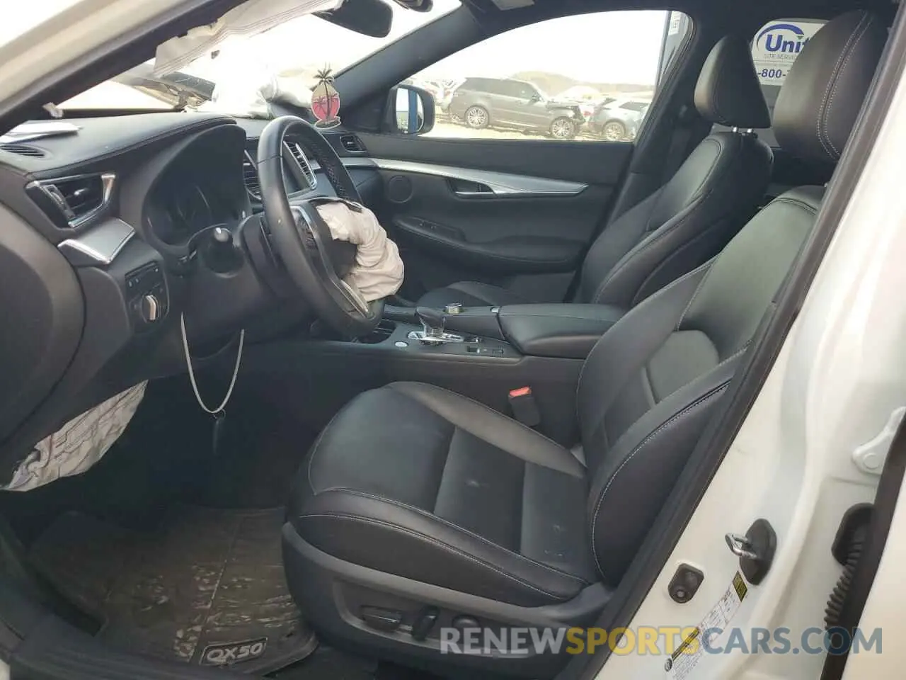 7 Photograph of a damaged car 3PCAJ5M10LF119951 INFINITI QX50 2020