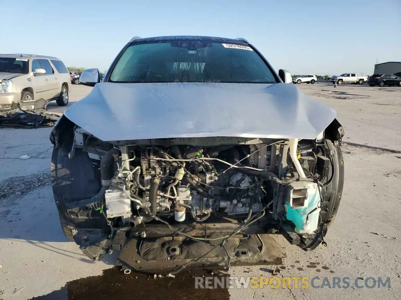 5 Photograph of a damaged car 3PCAJ5M10LF120954 INFINITI QX50 2020