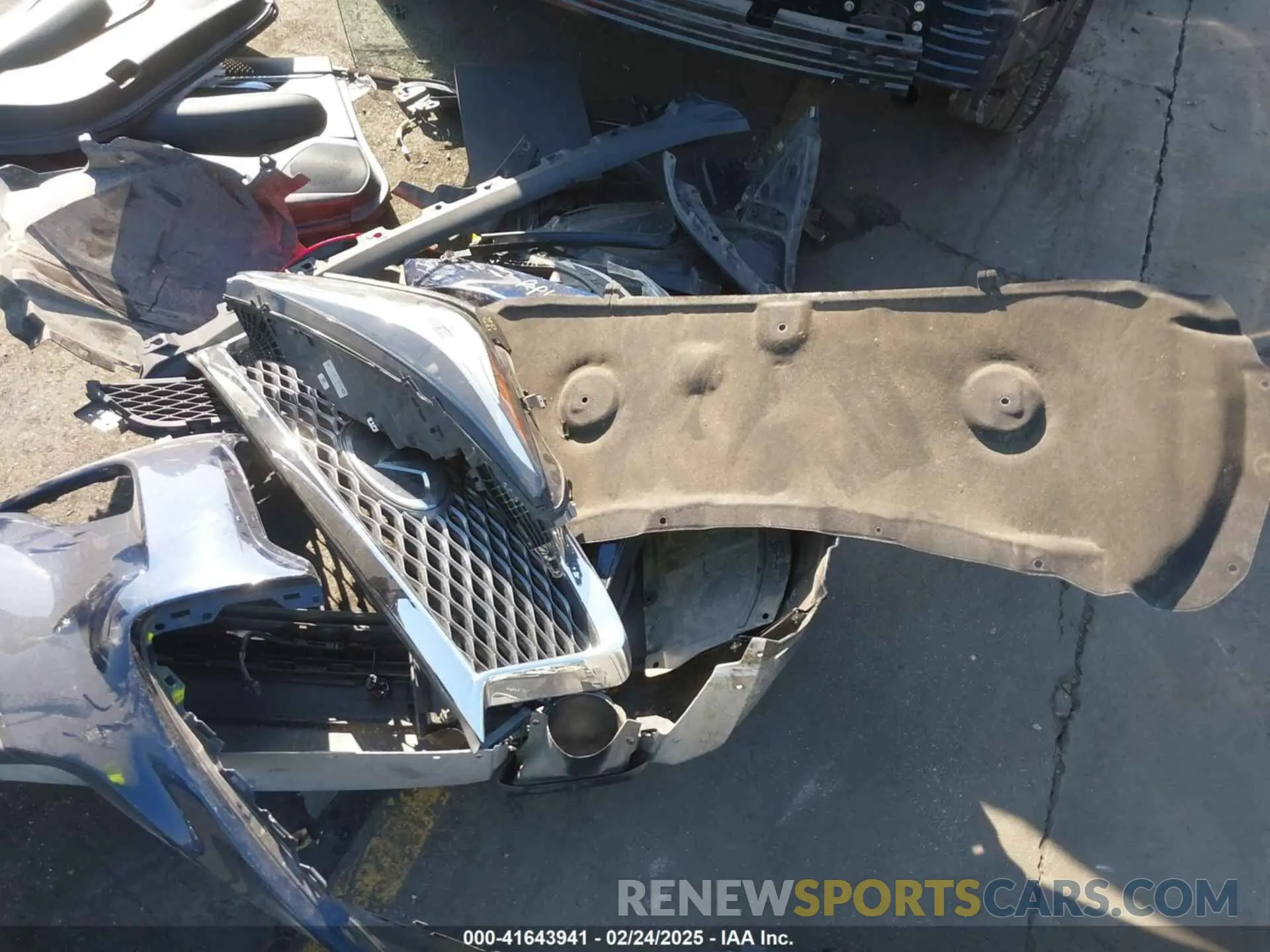 18 Photograph of a damaged car 3PCAJ5M13LF107535 INFINITI QX50 2020