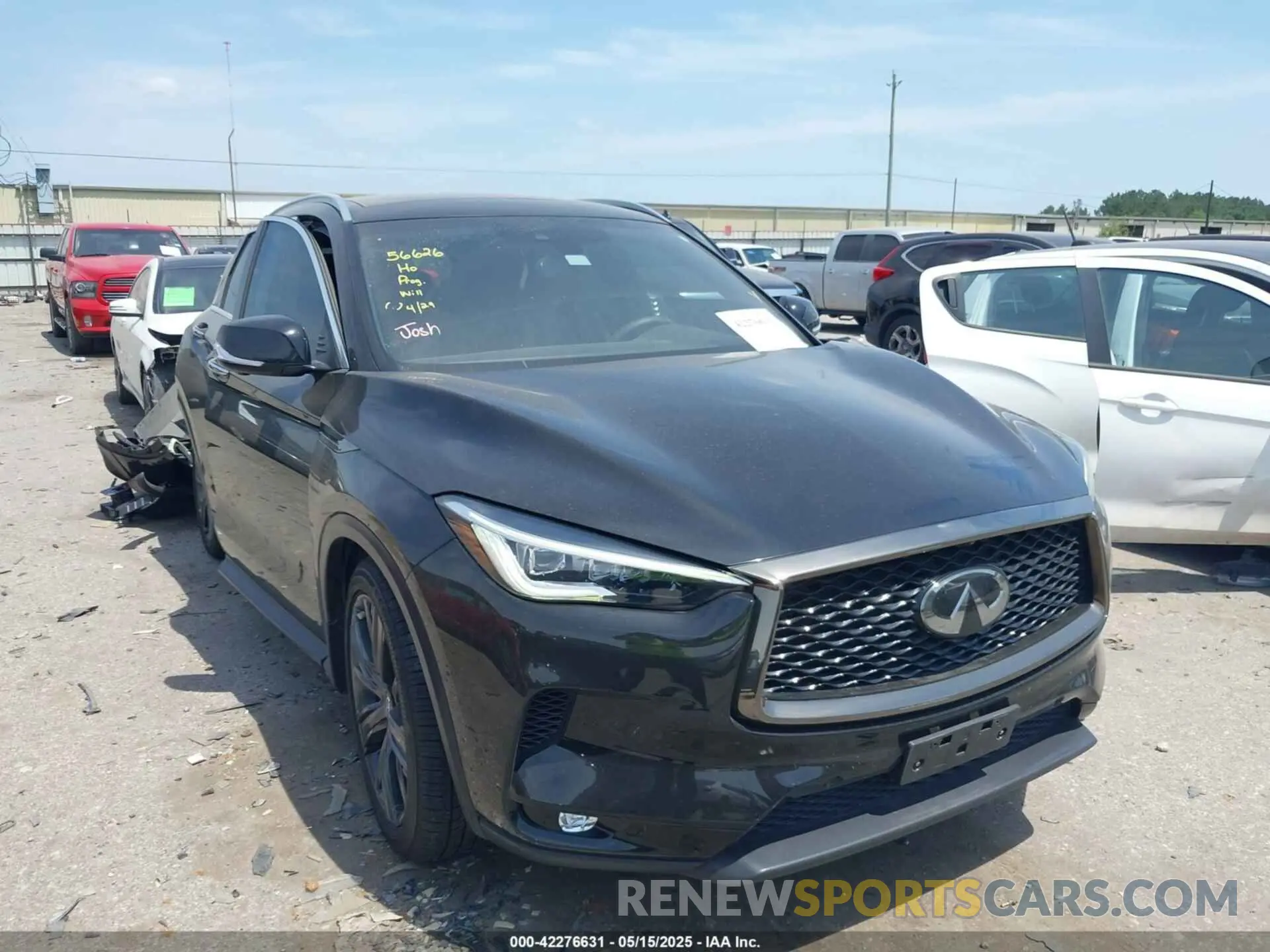 1 Photograph of a damaged car 3PCAJ5M13LF111018 INFINITI QX50 2020