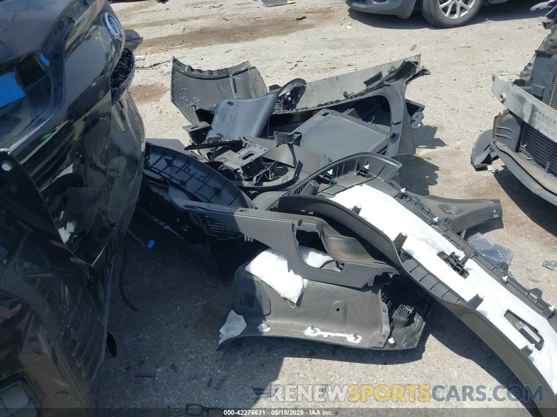 12 Photograph of a damaged car 3PCAJ5M13LF111018 INFINITI QX50 2020