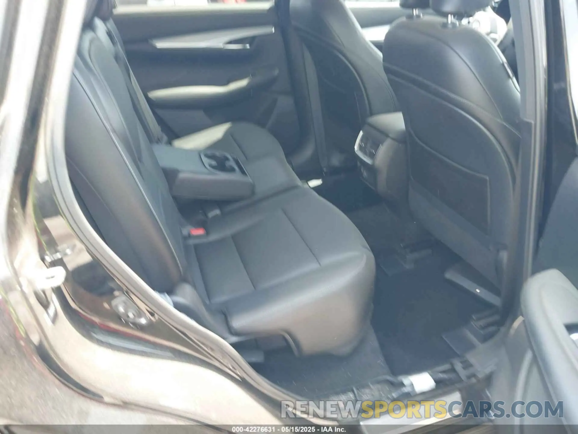 8 Photograph of a damaged car 3PCAJ5M13LF111018 INFINITI QX50 2020