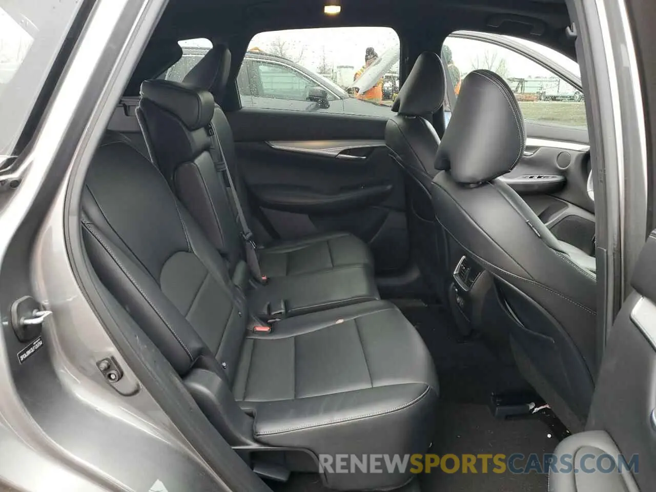 10 Photograph of a damaged car 3PCAJ5M13LF120754 INFINITI QX50 2020