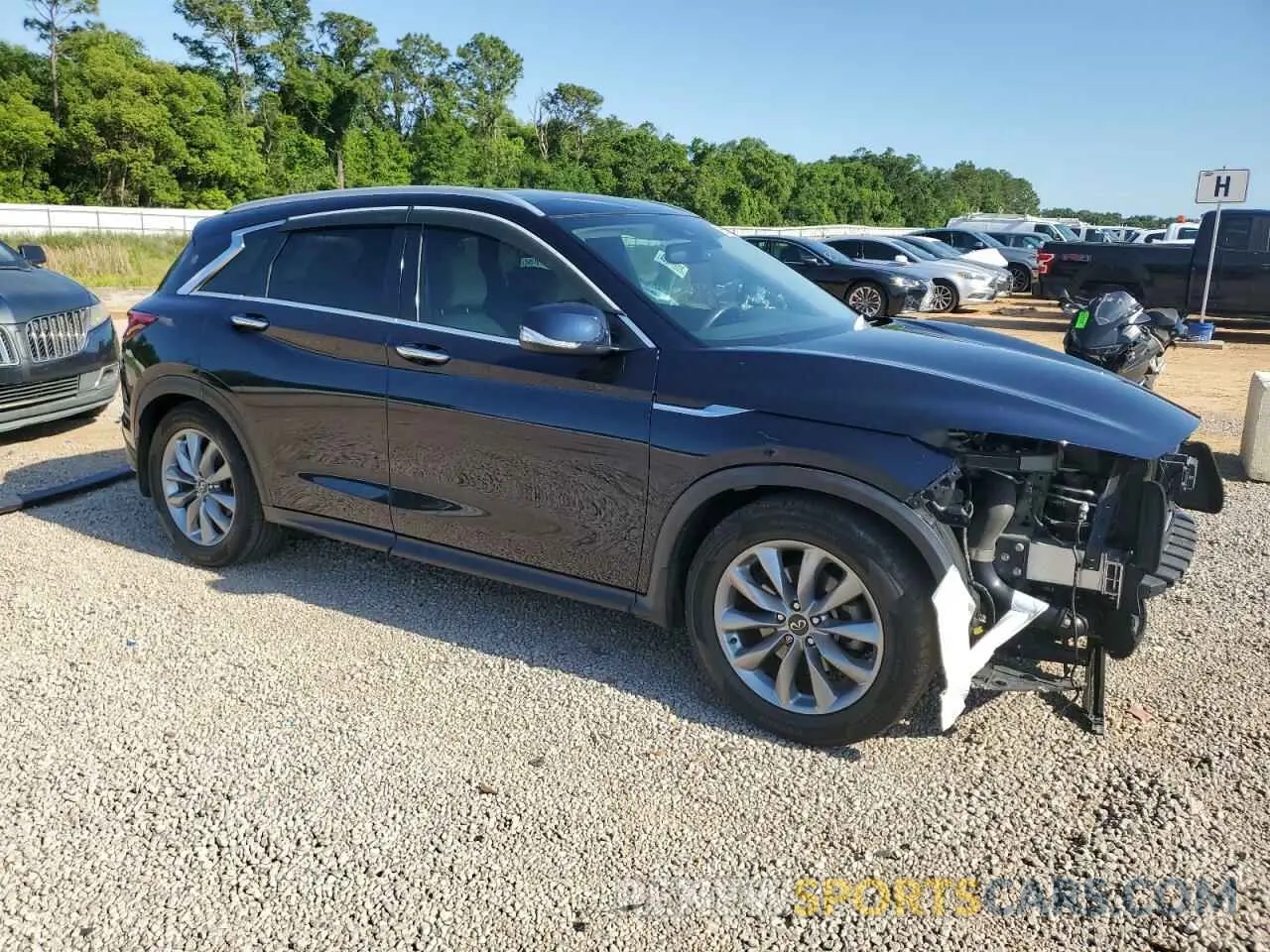 4 Photograph of a damaged car 3PCAJ5M14LF101985 INFINITI QX50 2020