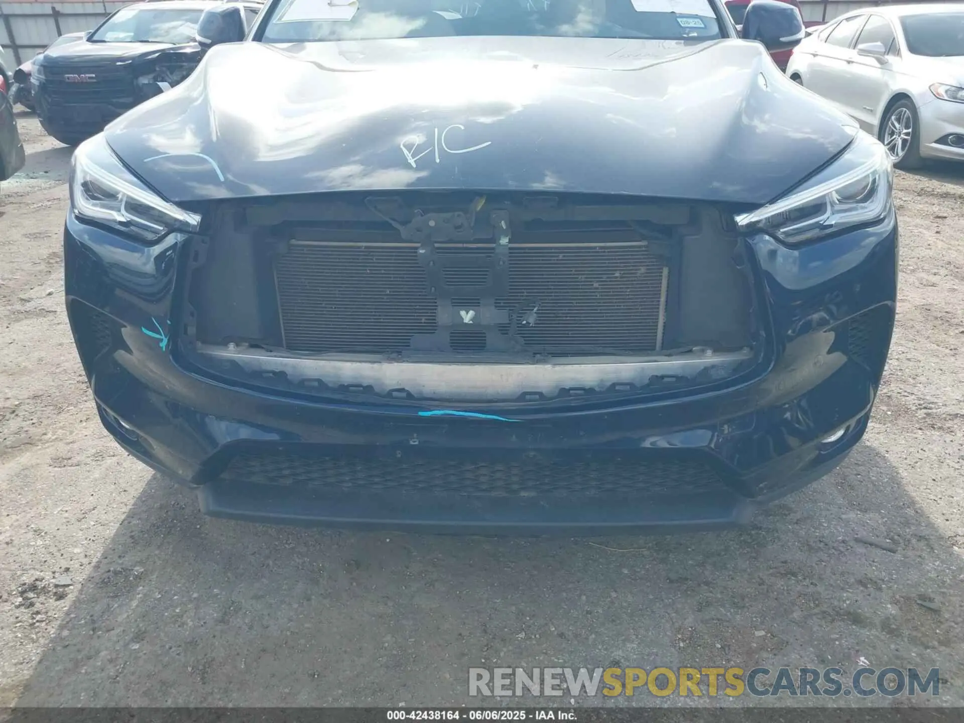 13 Photograph of a damaged car 3PCAJ5M15LF102112 INFINITI QX50 2020
