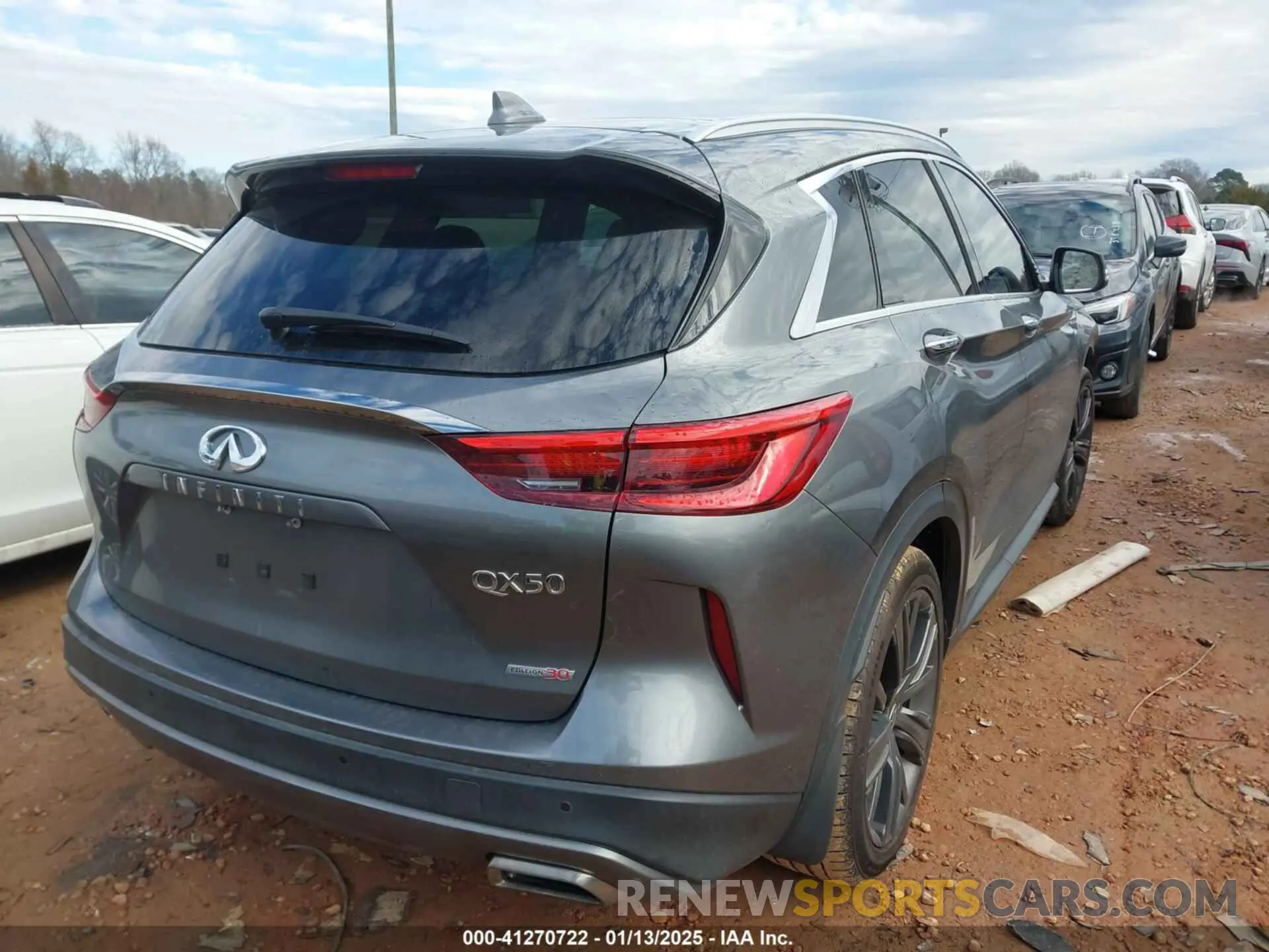 4 Photograph of a damaged car 3PCAJ5M18LF108423 INFINITI QX50 2020