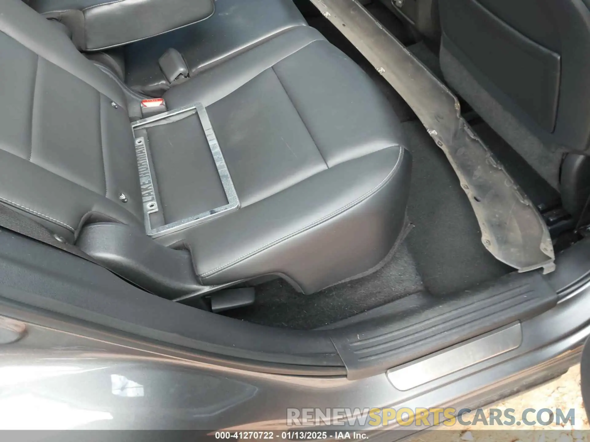 8 Photograph of a damaged car 3PCAJ5M18LF108423 INFINITI QX50 2020