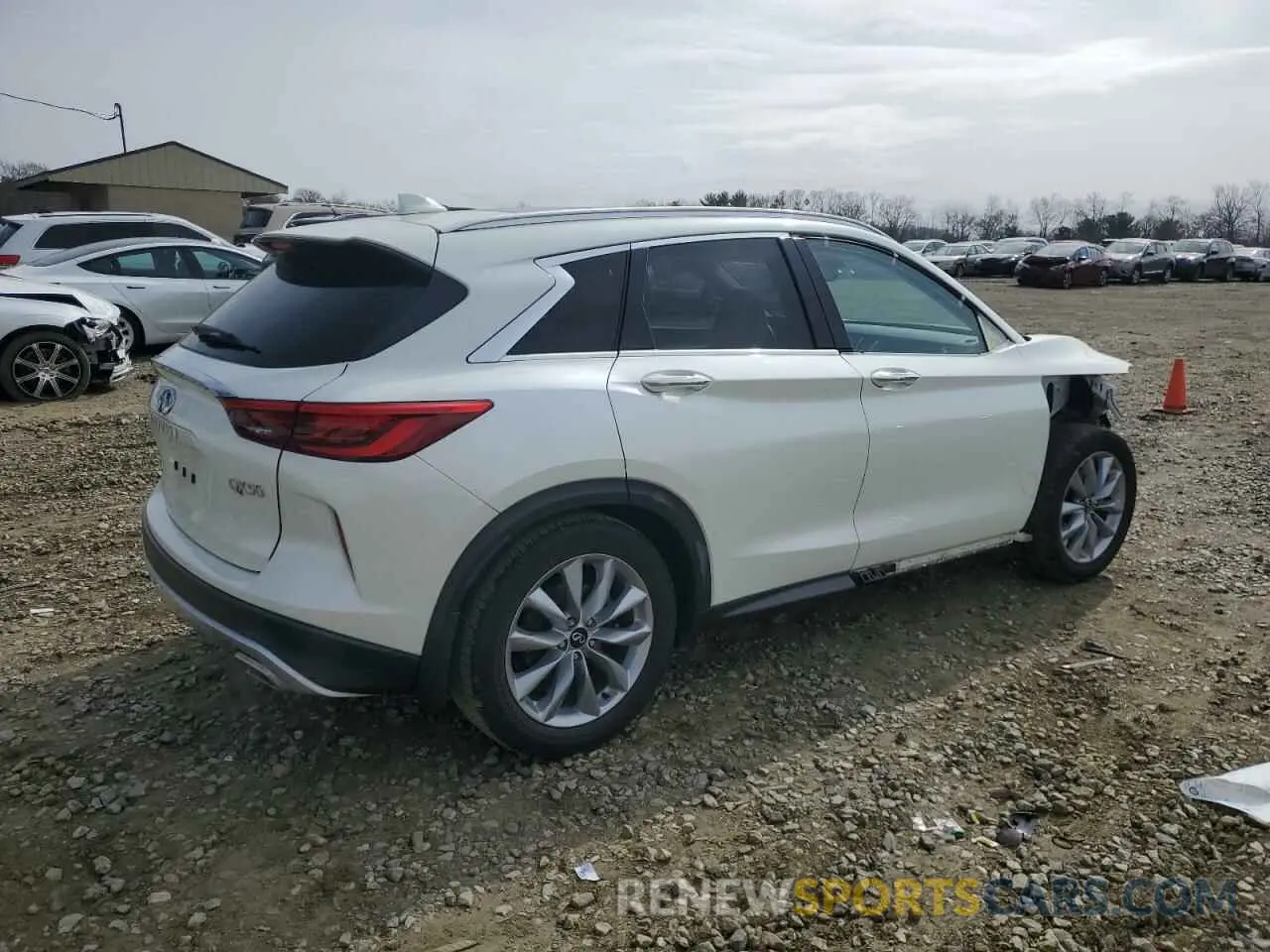 3 Photograph of a damaged car 3PCAJ5M31LF111455 INFINITI QX50 2020
