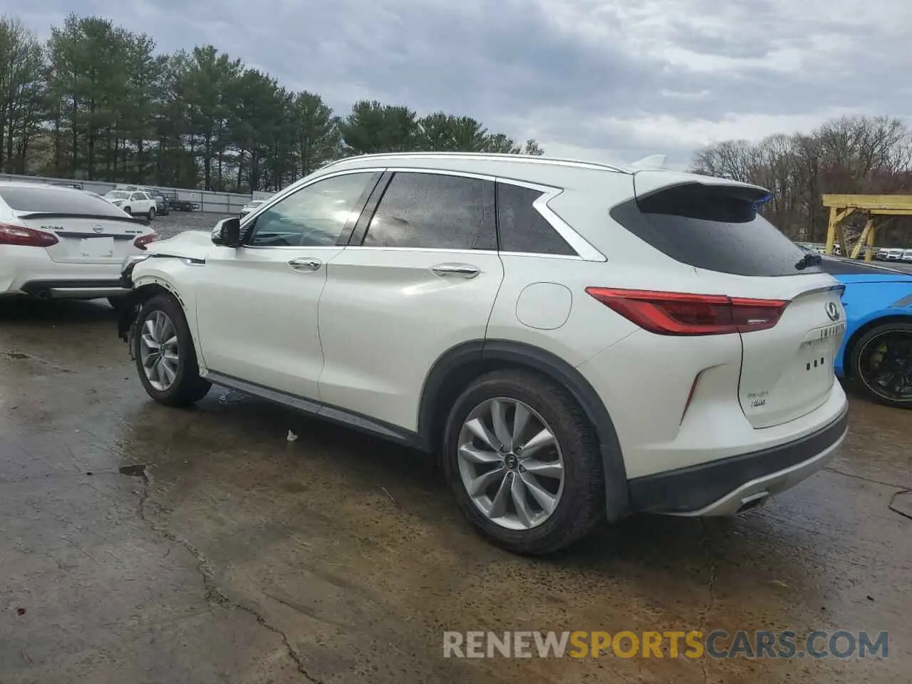 2 Photograph of a damaged car 3PCAJ5M31LF114193 INFINITI QX50 2020