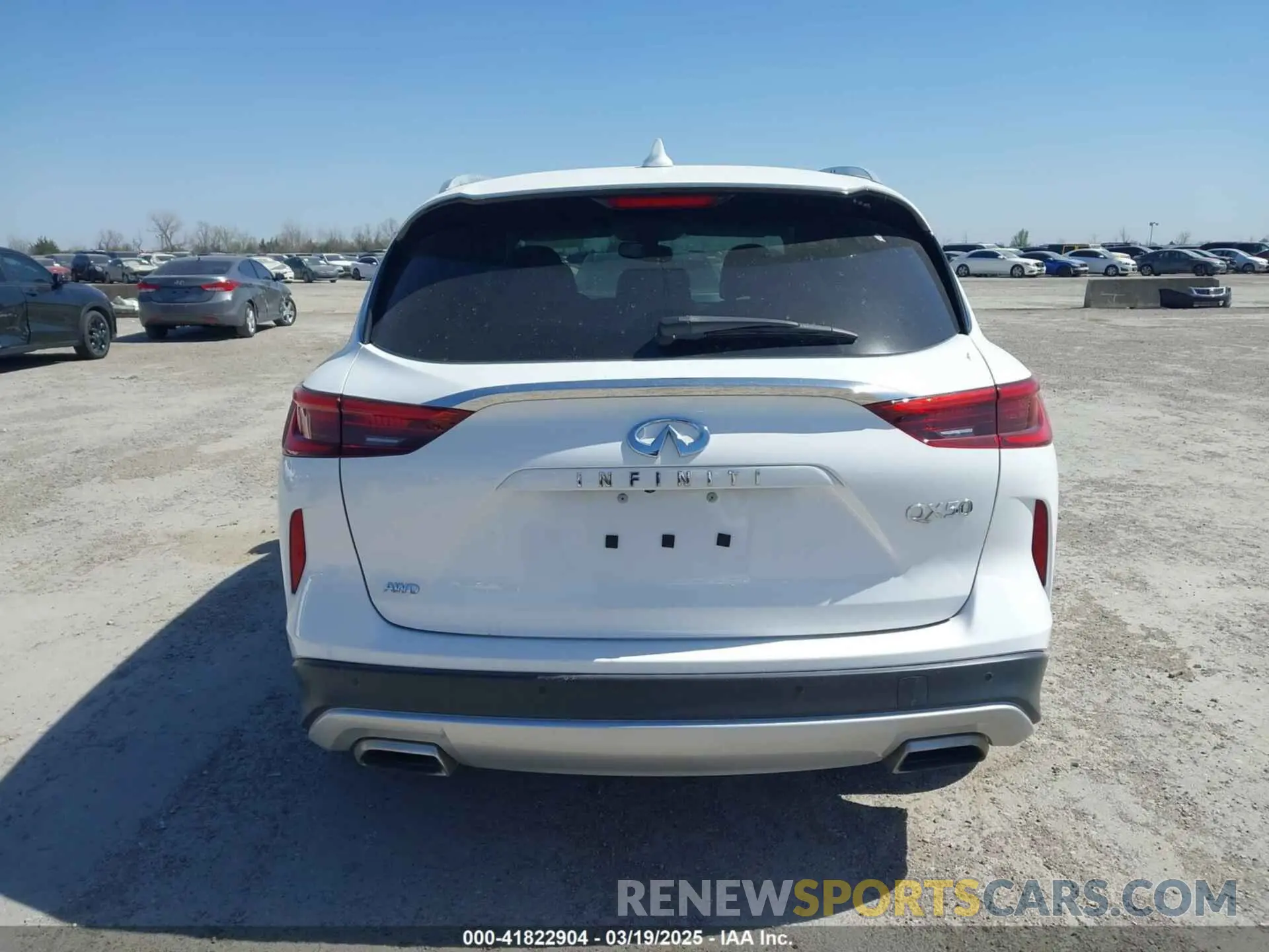 15 Photograph of a damaged car 3PCAJ5M32LF103266 INFINITI QX50 2020