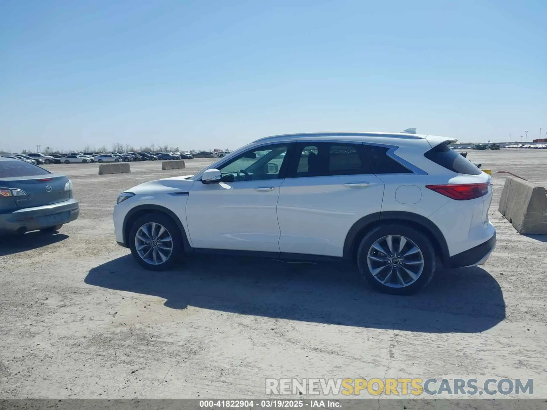 6 Photograph of a damaged car 3PCAJ5M32LF103266 INFINITI QX50 2020