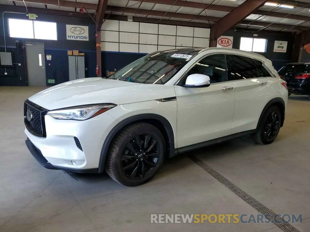 1 Photograph of a damaged car 3PCAJ5M32LF114512 INFINITI QX50 2020