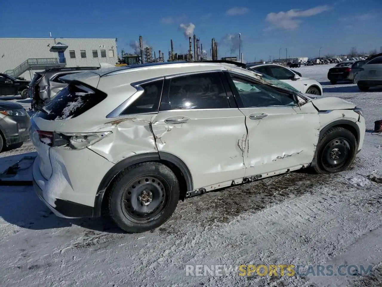 3 Photograph of a damaged car 3PCAJ5M33LF114454 INFINITI QX50 2020