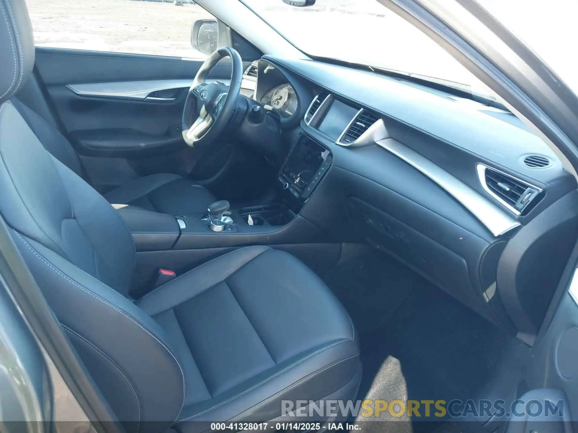 5 Photograph of a damaged car 3PCAJ5M34LF111997 INFINITI QX50 2020