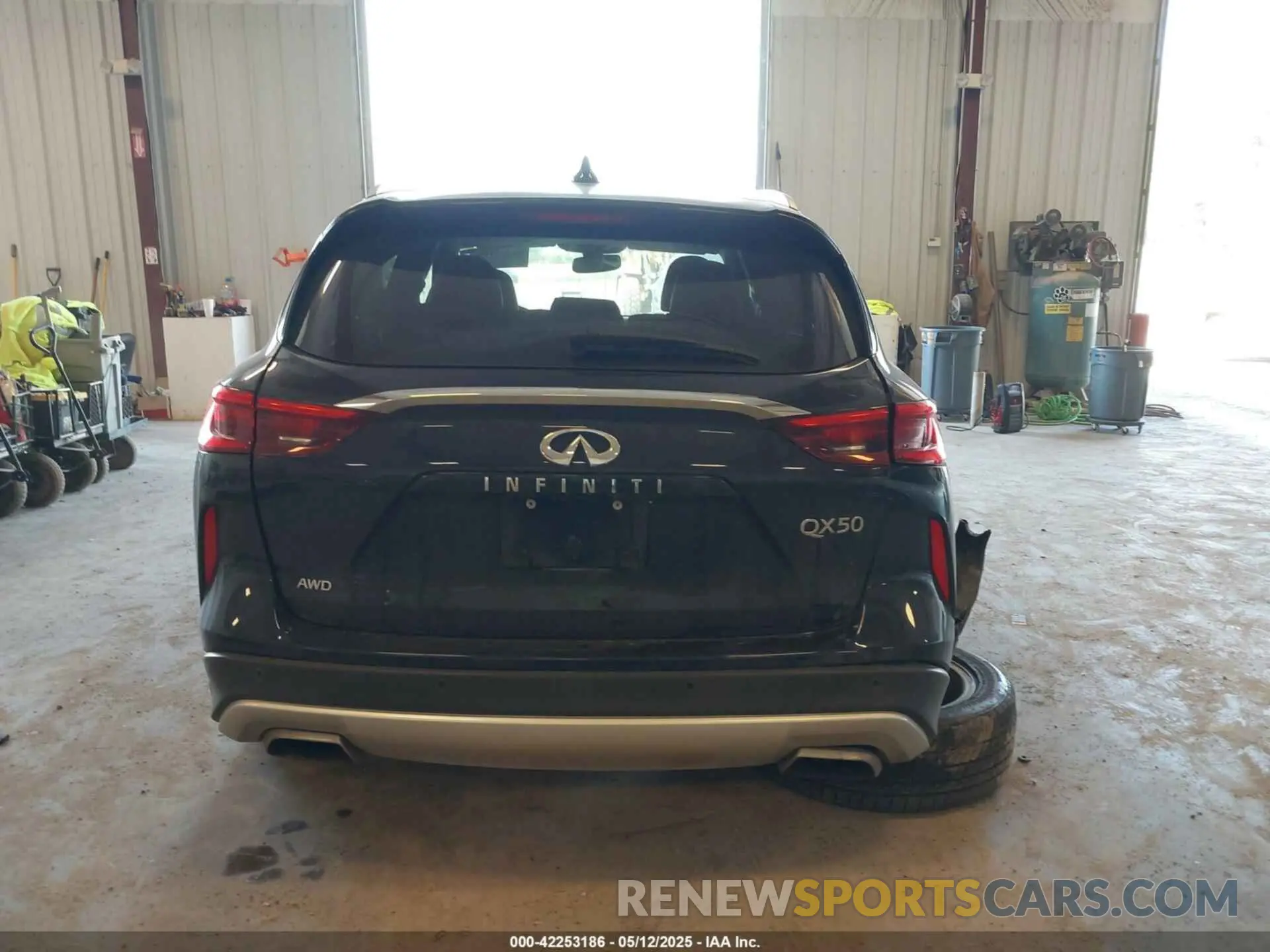 16 Photograph of a damaged car 3PCAJ5M34LF119677 INFINITI QX50 2020