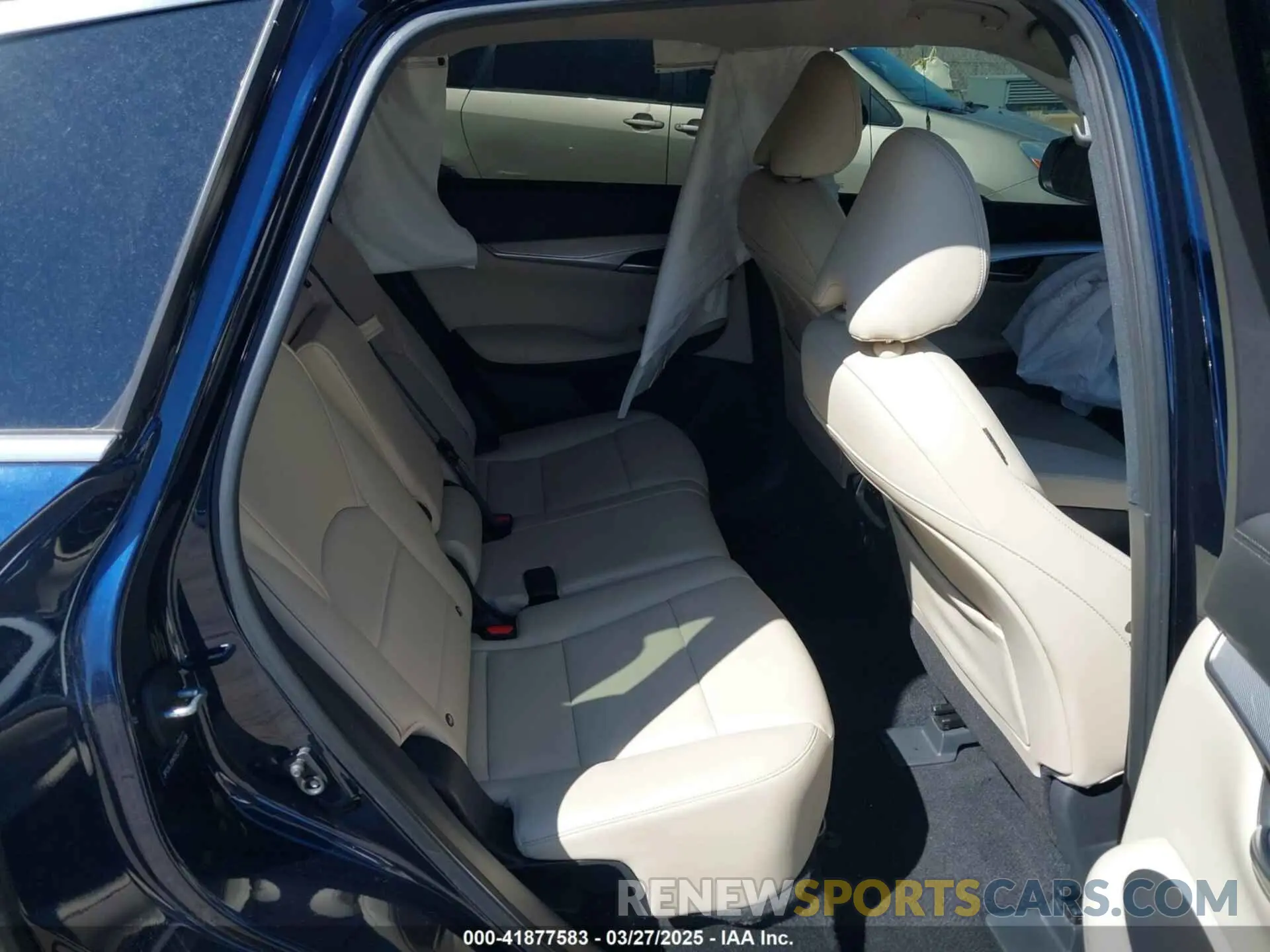 8 Photograph of a damaged car 3PCAJ5M35LF113628 INFINITI QX50 2020