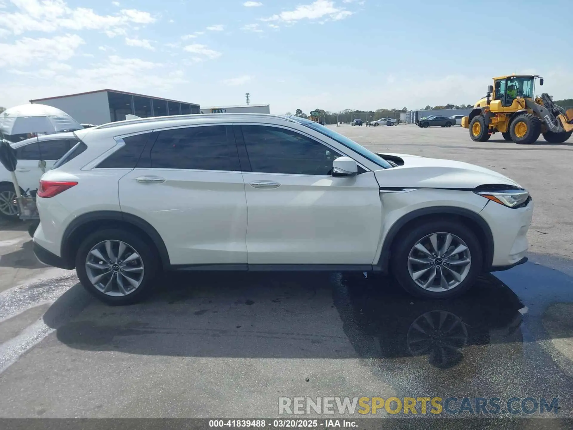 13 Photograph of a damaged car 3PCAJ5M36LF111211 INFINITI QX50 2020