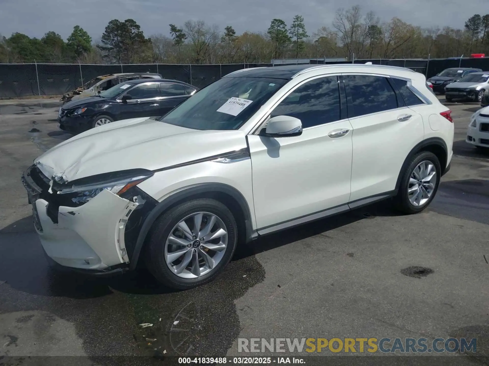 2 Photograph of a damaged car 3PCAJ5M36LF111211 INFINITI QX50 2020