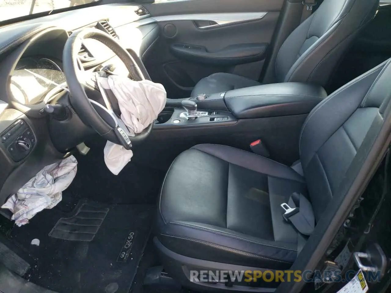 7 Photograph of a damaged car 3PCAJ5M36LF111922 INFINITI QX50 2020