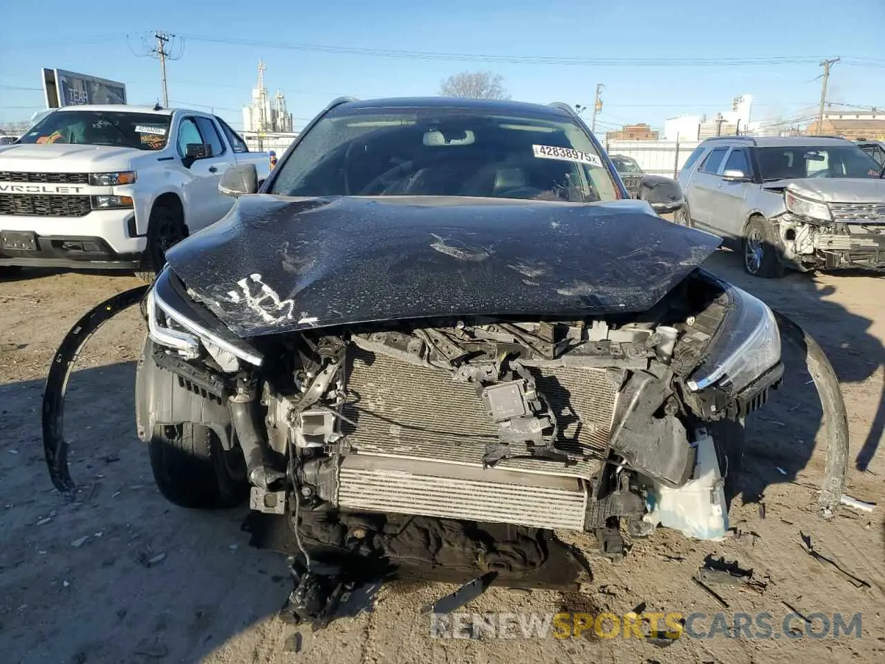 5 Photograph of a damaged car 3PCAJ5M36LF117347 INFINITI QX50 2020