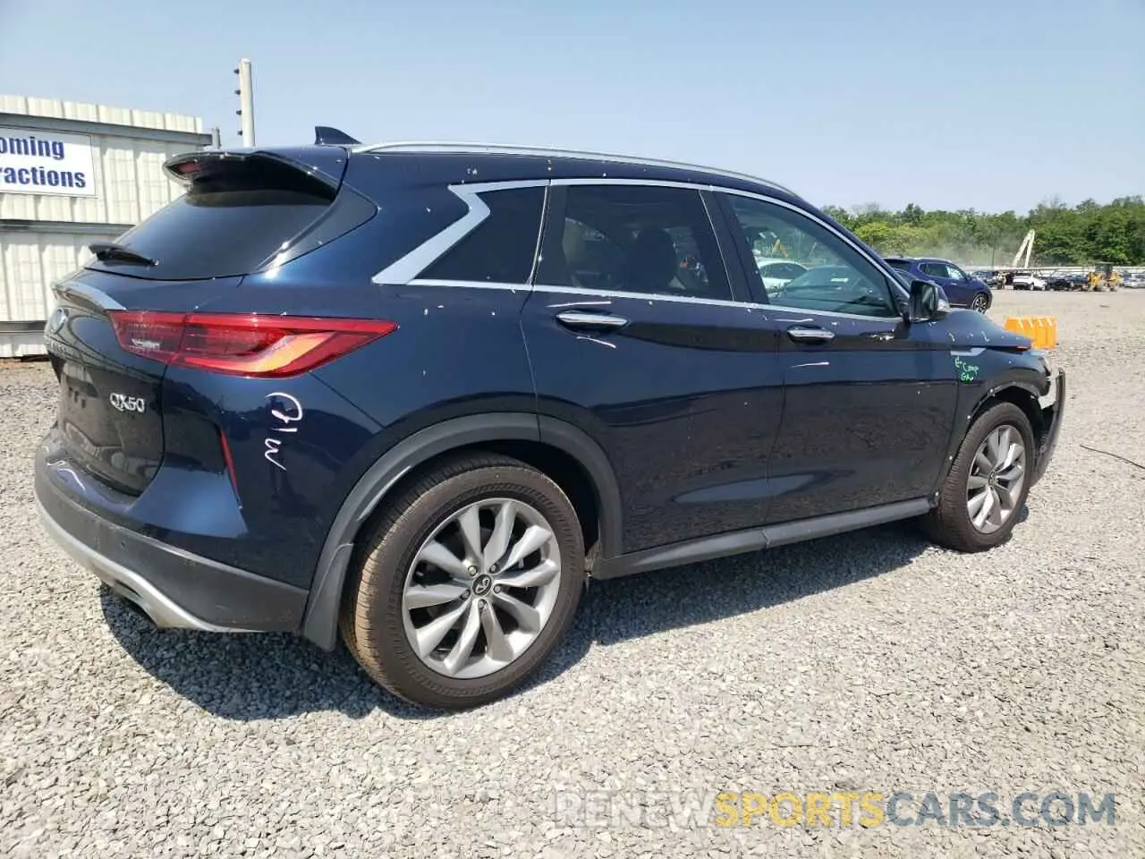 3 Photograph of a damaged car 3PCAJ5M39LF101255 INFINITI QX50 2020