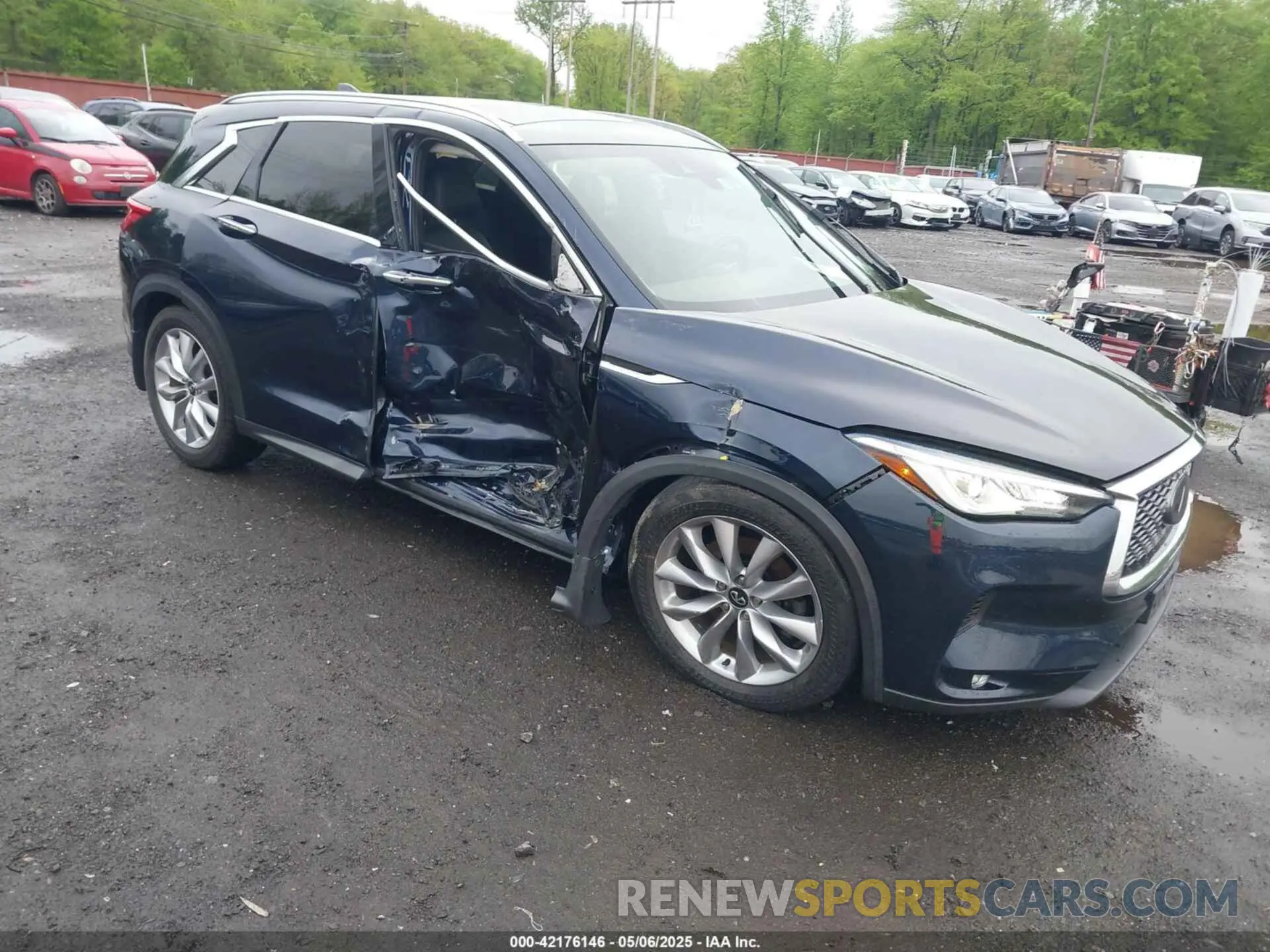 1 Photograph of a damaged car 3PCAJ5M3XLF107050 INFINITI QX50 2020