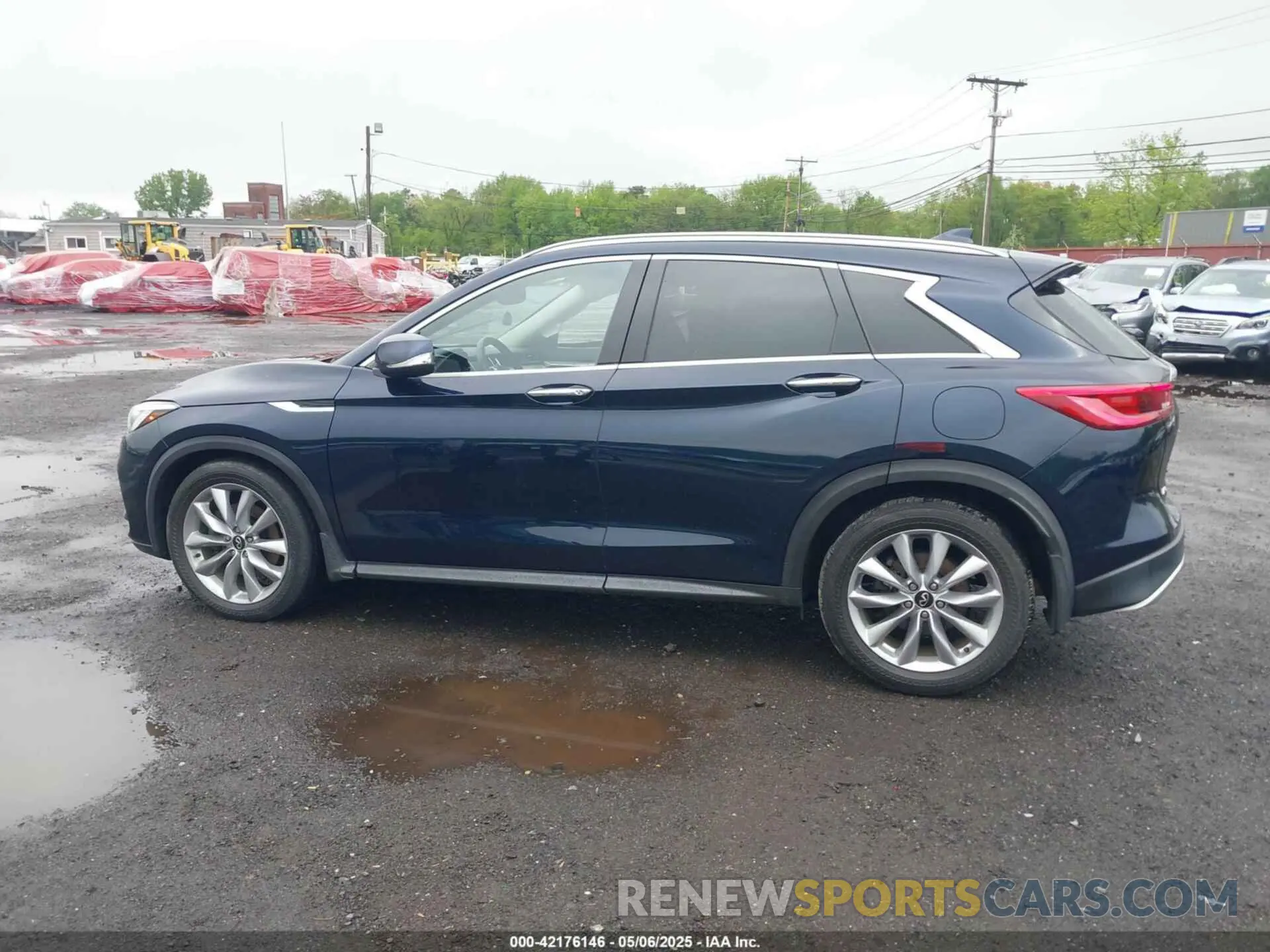 14 Photograph of a damaged car 3PCAJ5M3XLF107050 INFINITI QX50 2020