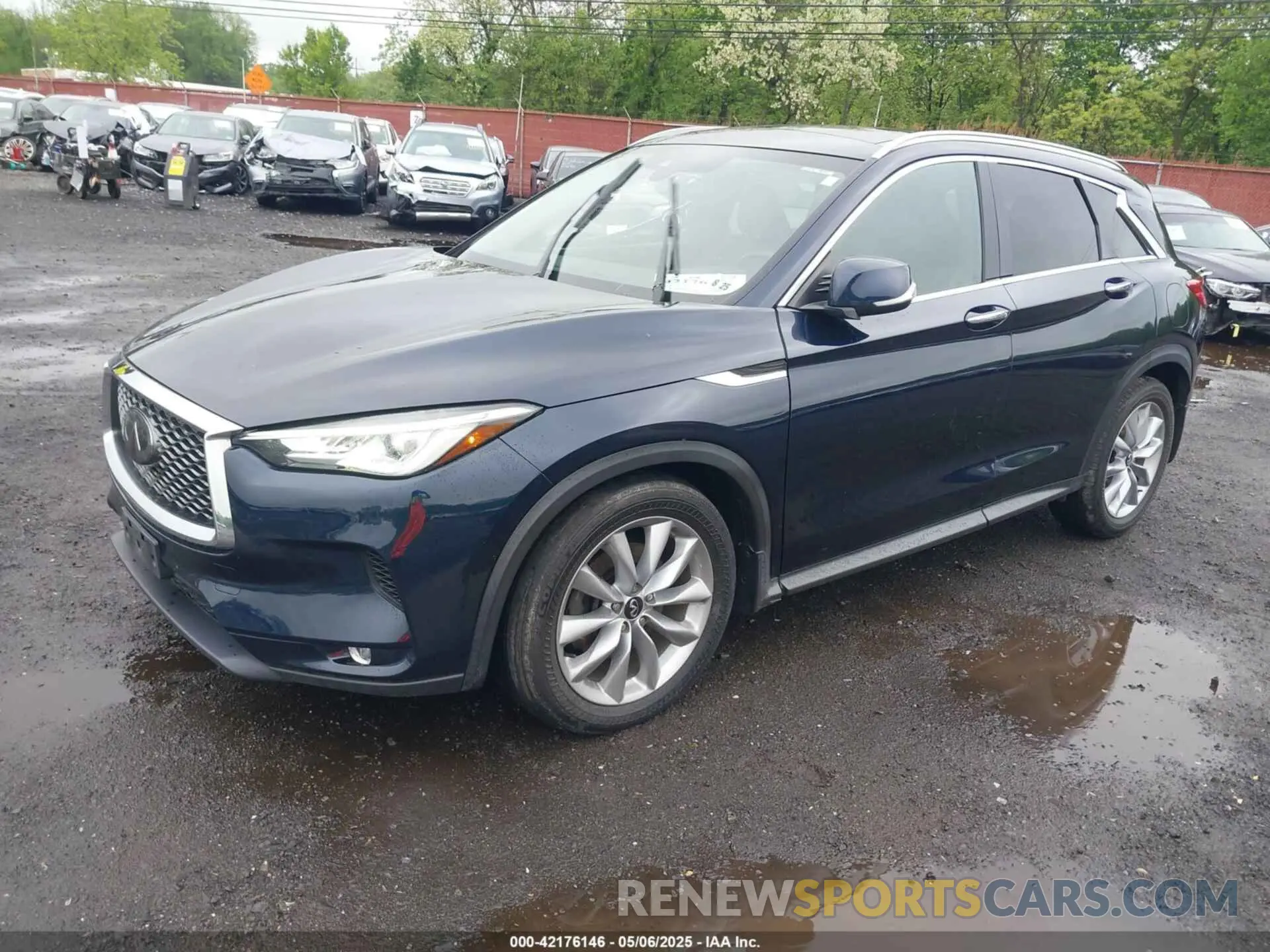 2 Photograph of a damaged car 3PCAJ5M3XLF107050 INFINITI QX50 2020