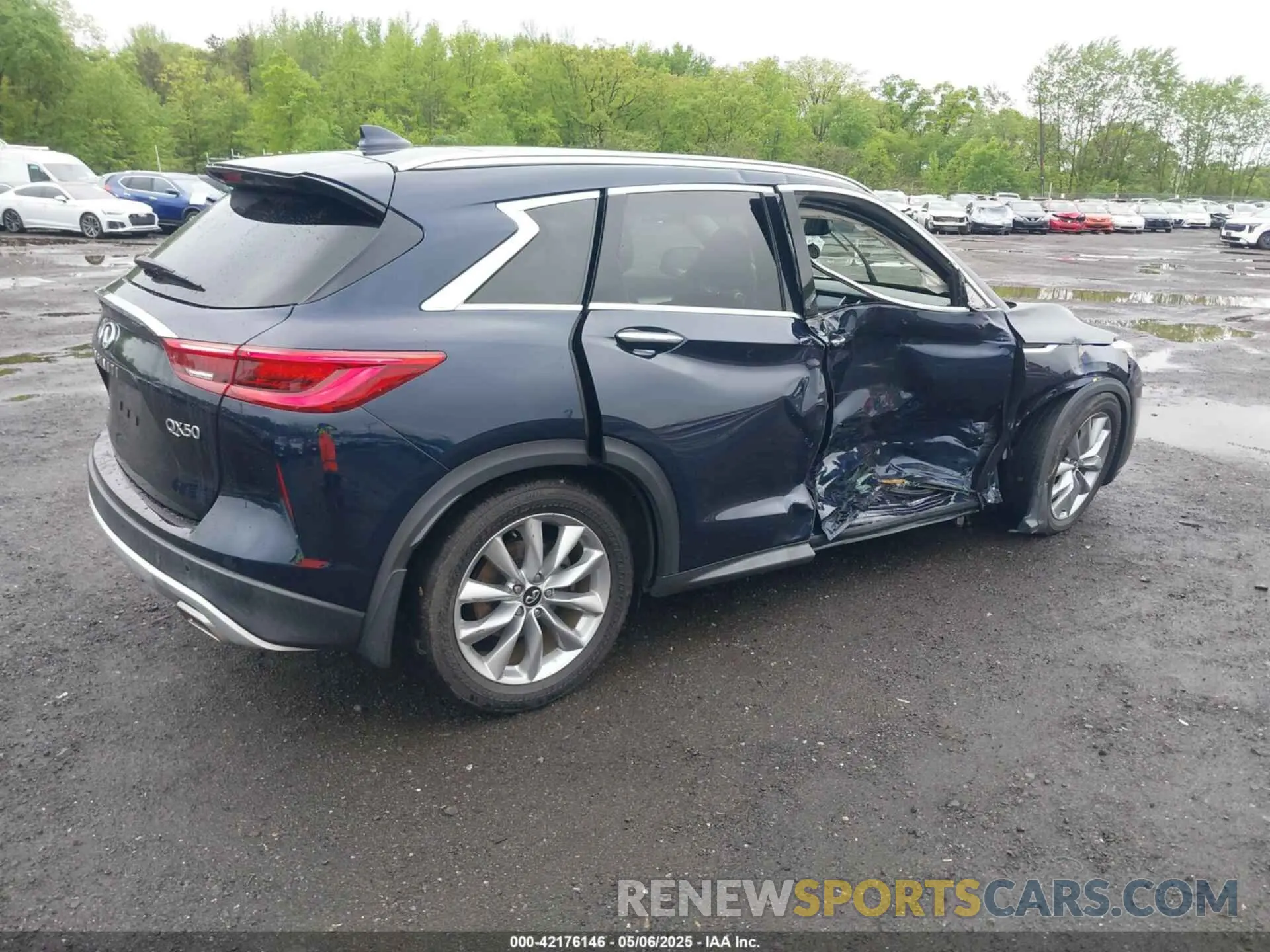 4 Photograph of a damaged car 3PCAJ5M3XLF107050 INFINITI QX50 2020