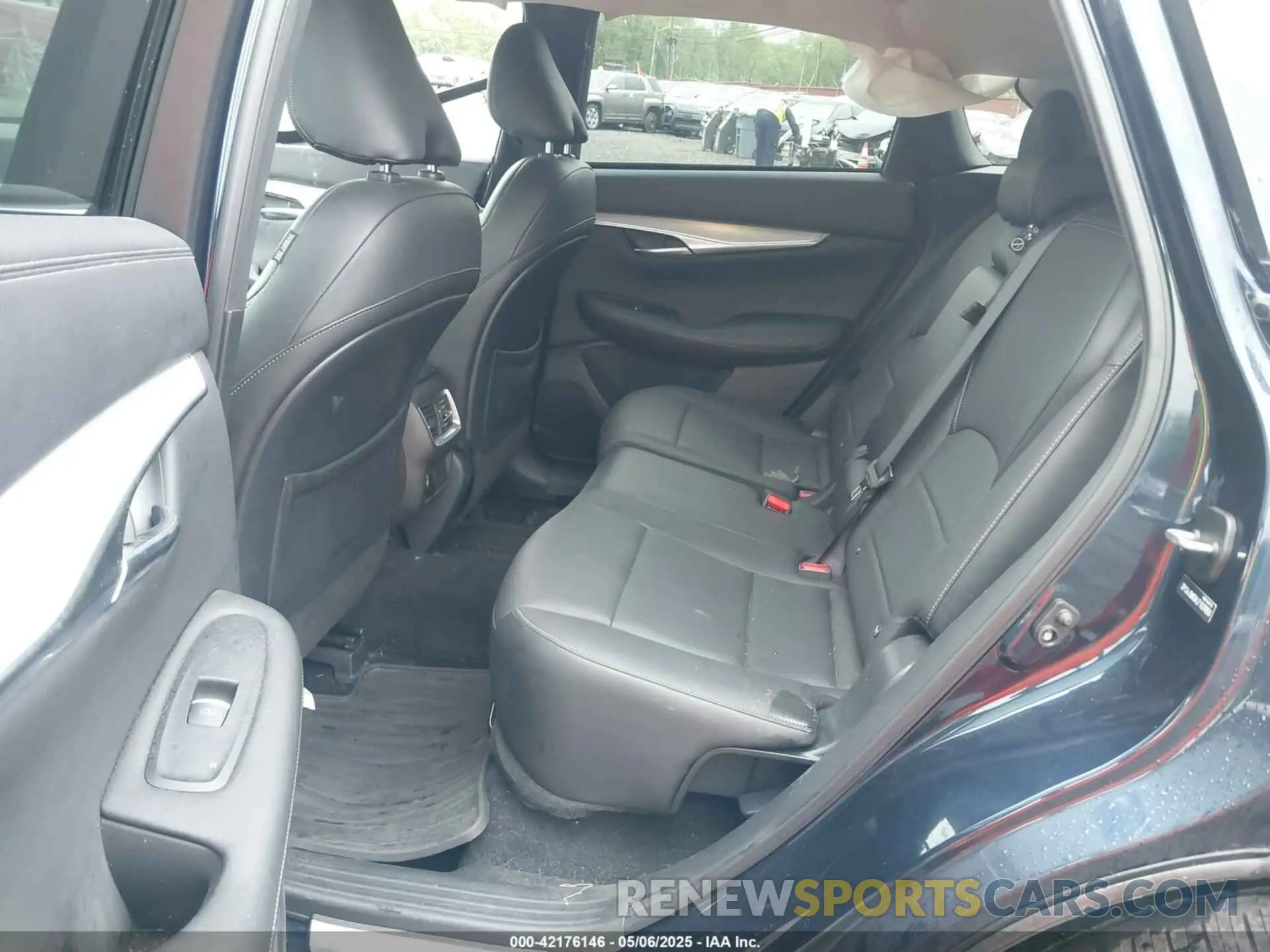 8 Photograph of a damaged car 3PCAJ5M3XLF107050 INFINITI QX50 2020