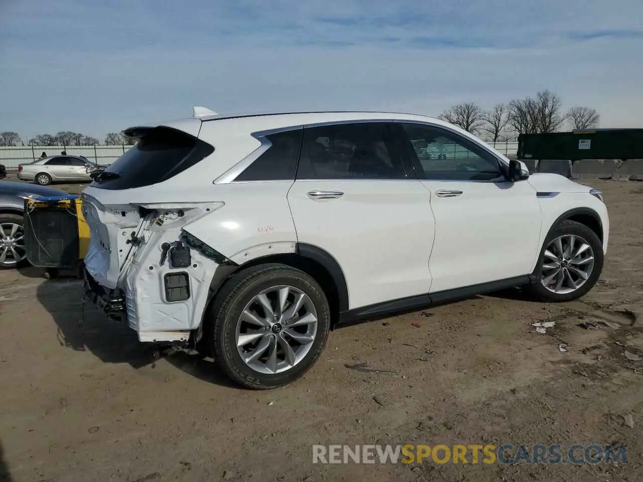 3 Photograph of a damaged car 3PCAJ5AAXMF118487 INFINITI QX50 2021