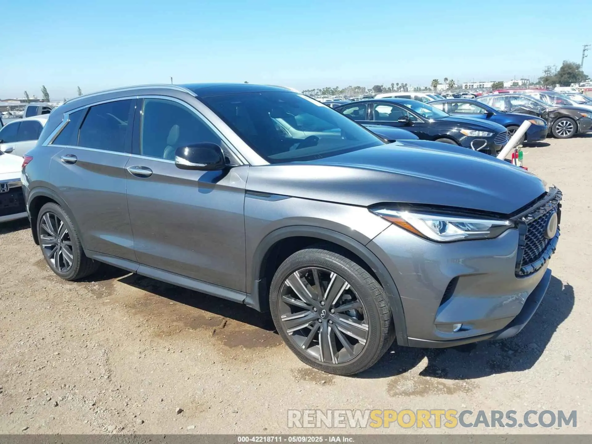 1 Photograph of a damaged car 3PCAJ5BA2MF111323 INFINITI QX50 2021