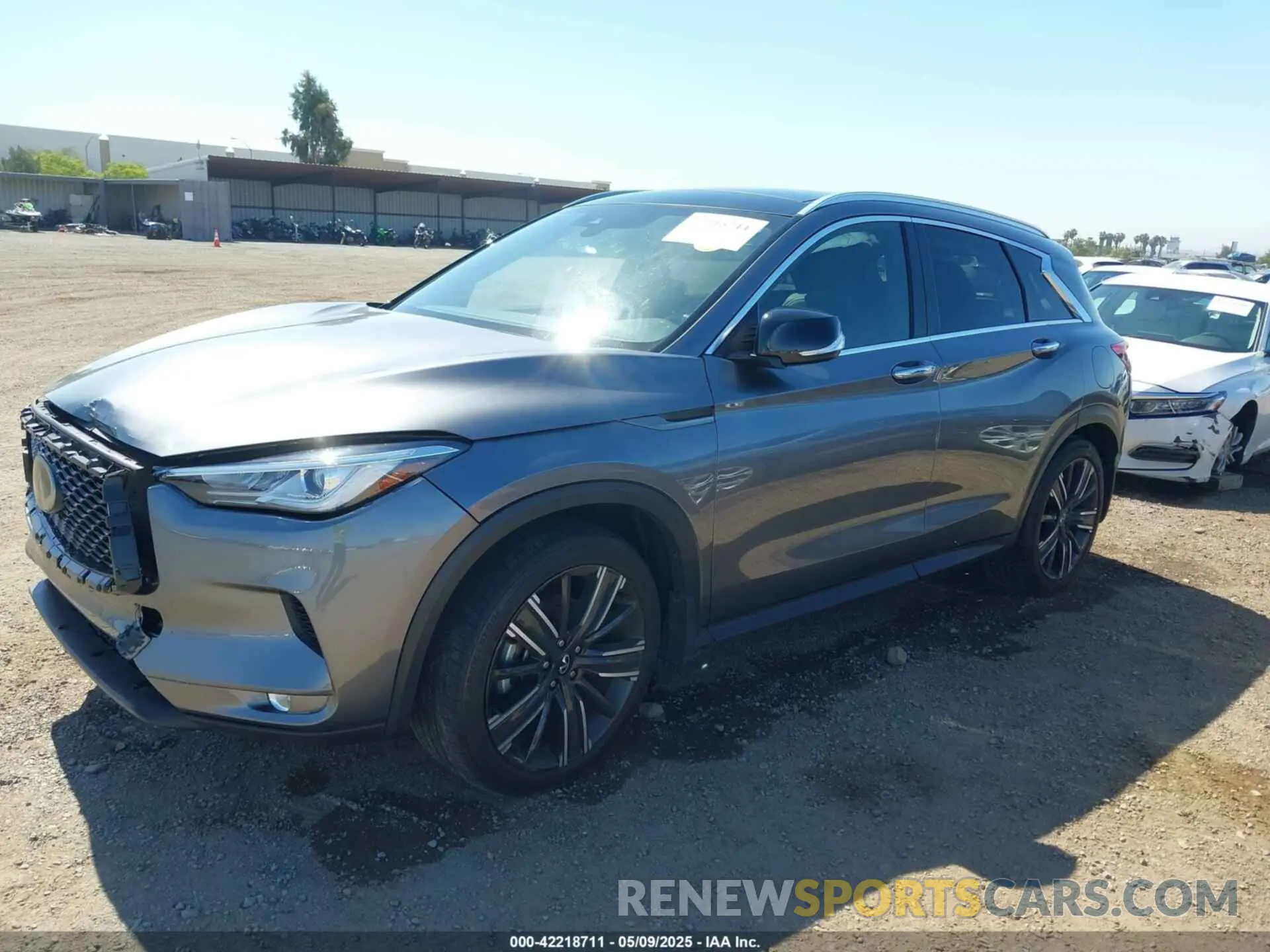 2 Photograph of a damaged car 3PCAJ5BA2MF111323 INFINITI QX50 2021