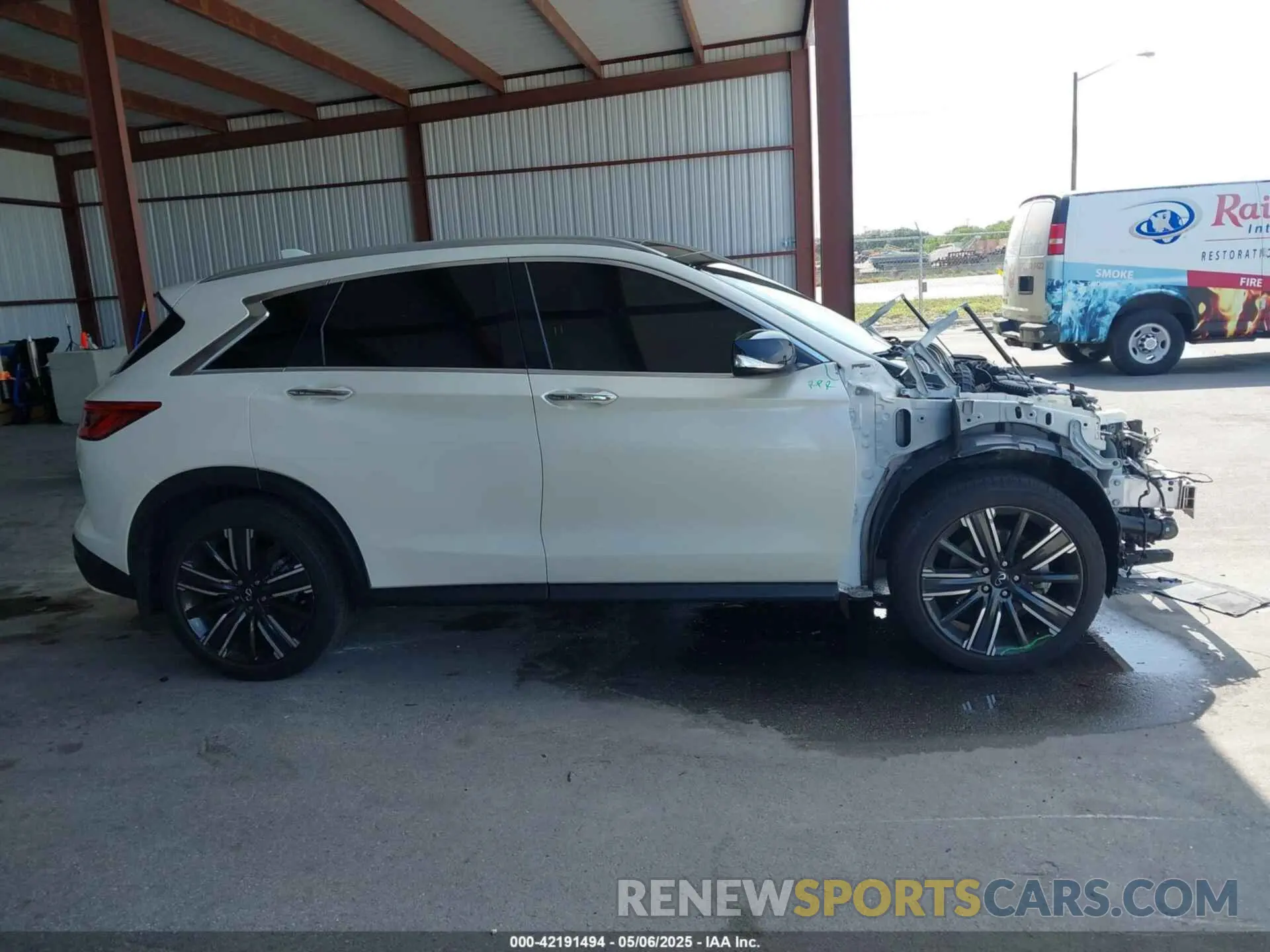 13 Photograph of a damaged car 3PCAJ5BA2MF112939 INFINITI QX50 2021