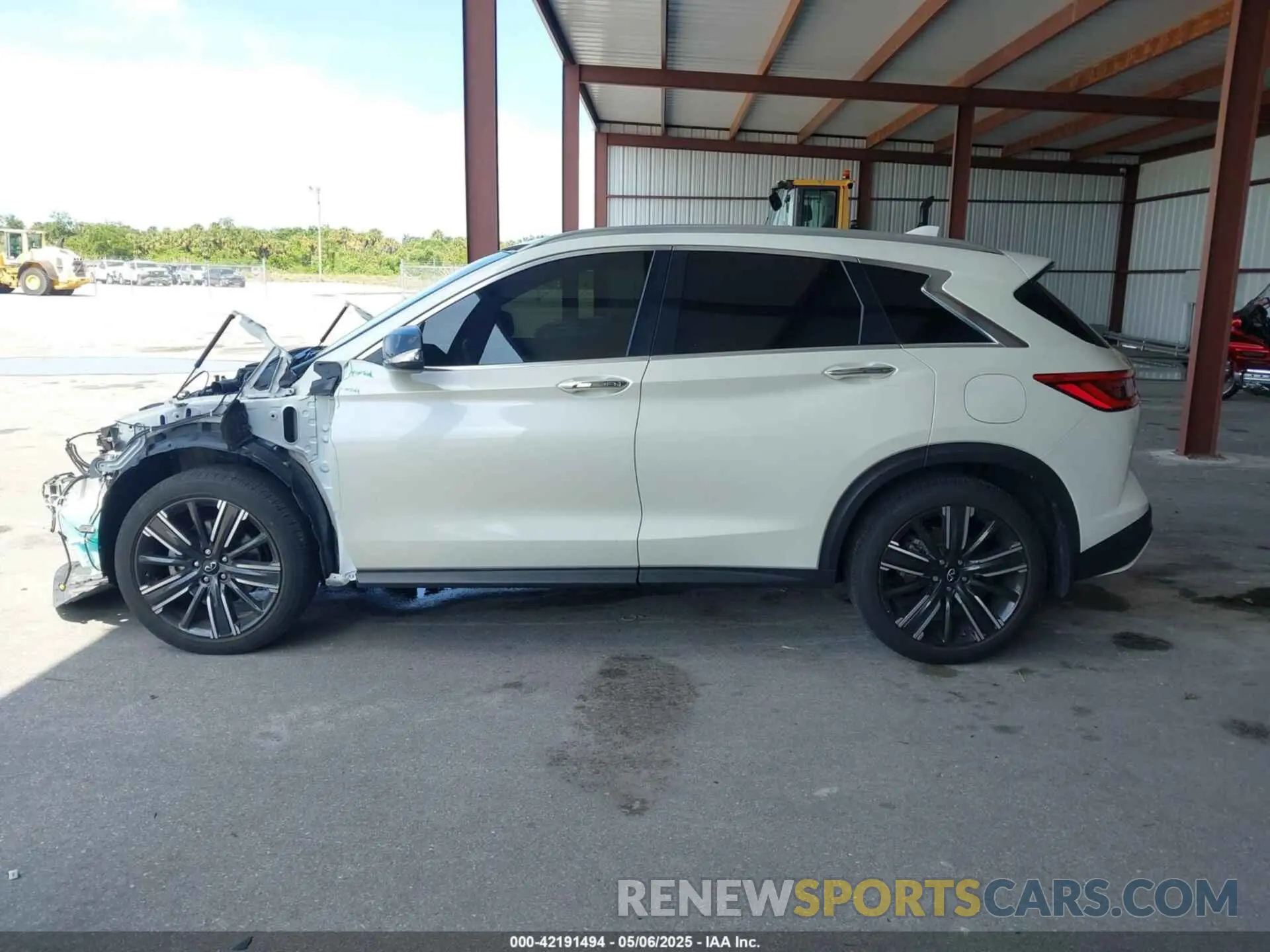 14 Photograph of a damaged car 3PCAJ5BA2MF112939 INFINITI QX50 2021