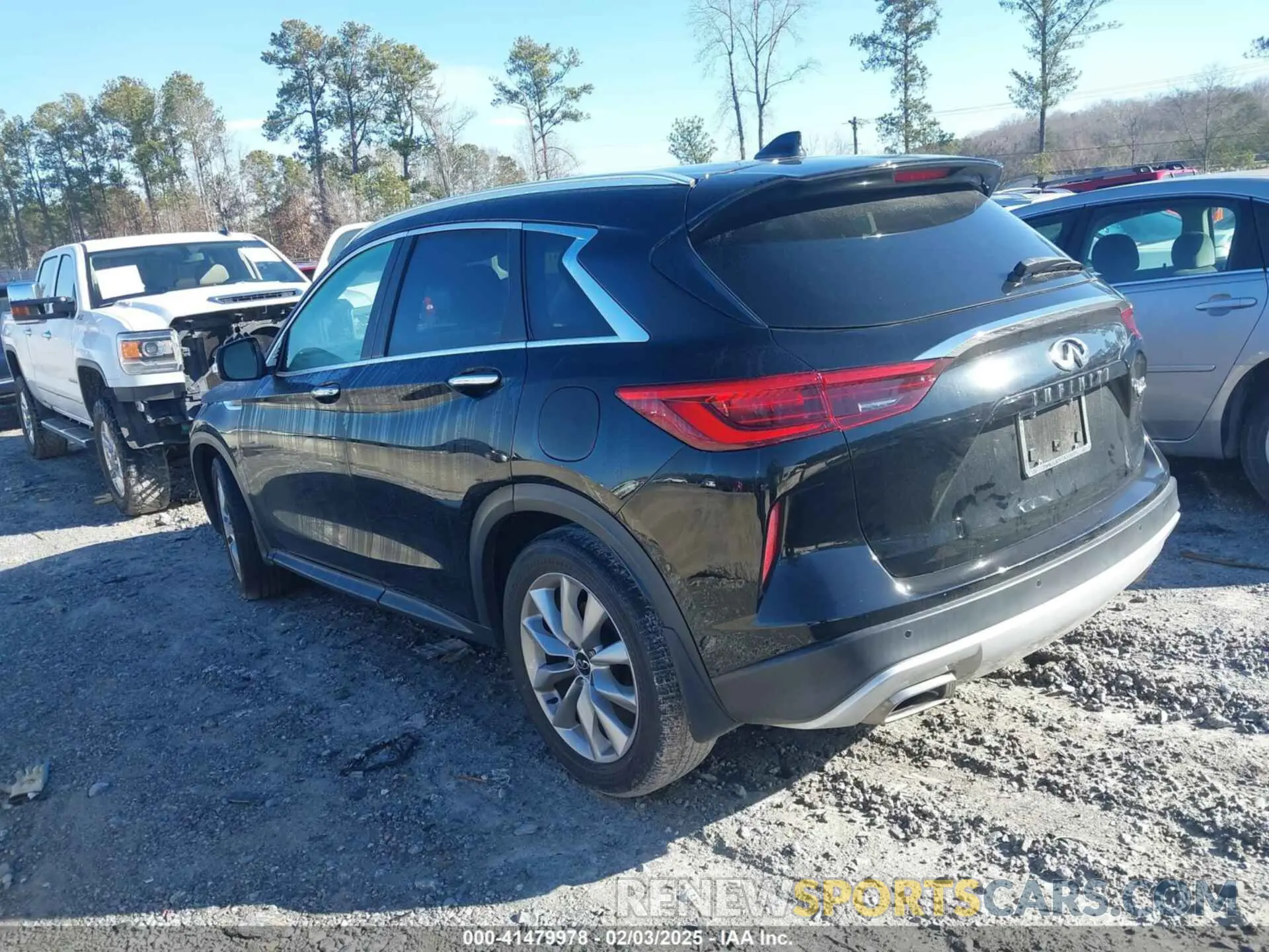 3 Photograph of a damaged car 3PCAJ5BA5MF114975 INFINITI QX50 2021