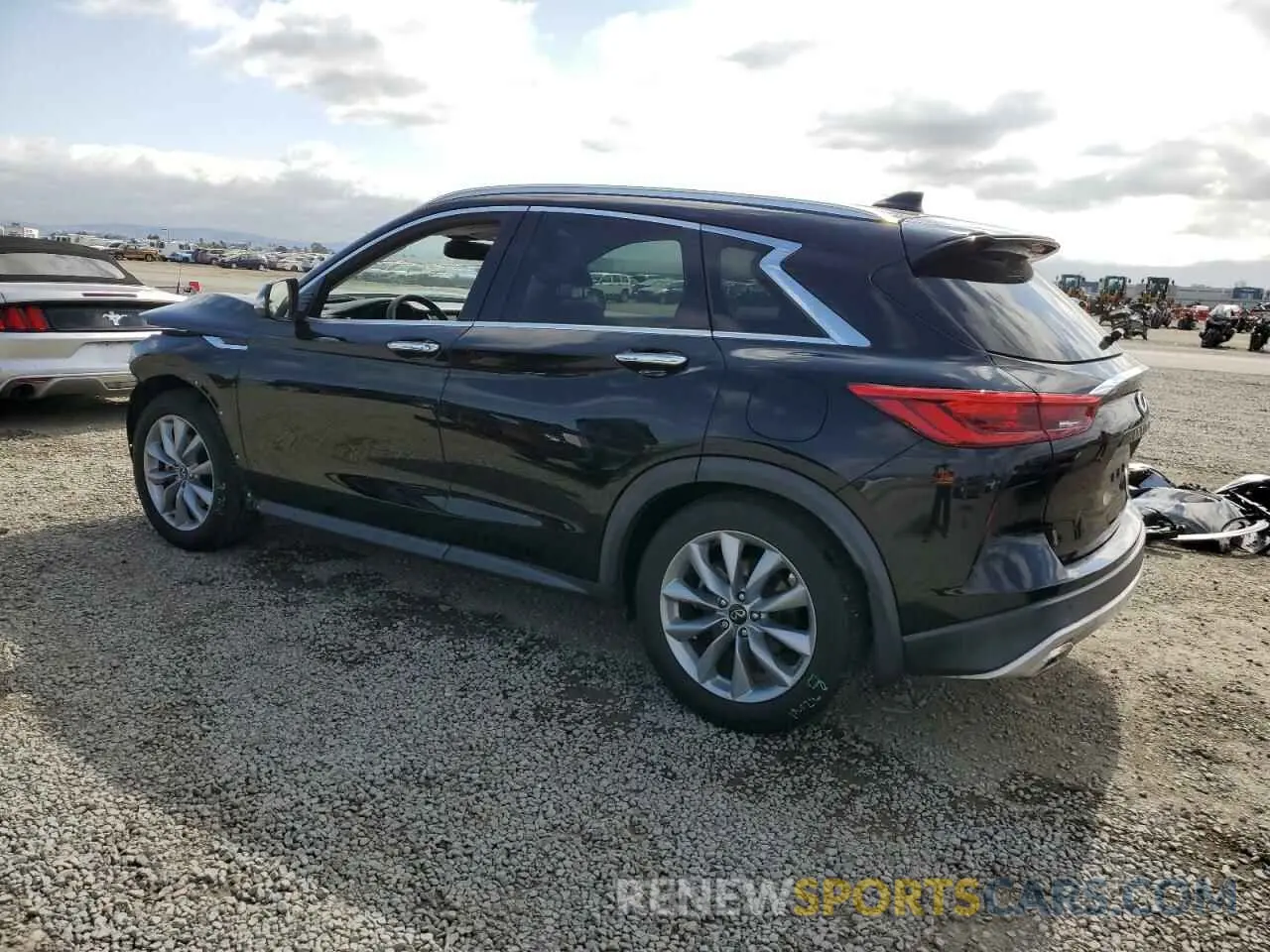 2 Photograph of a damaged car 3PCAJ5BA7MF101029 INFINITI QX50 2021