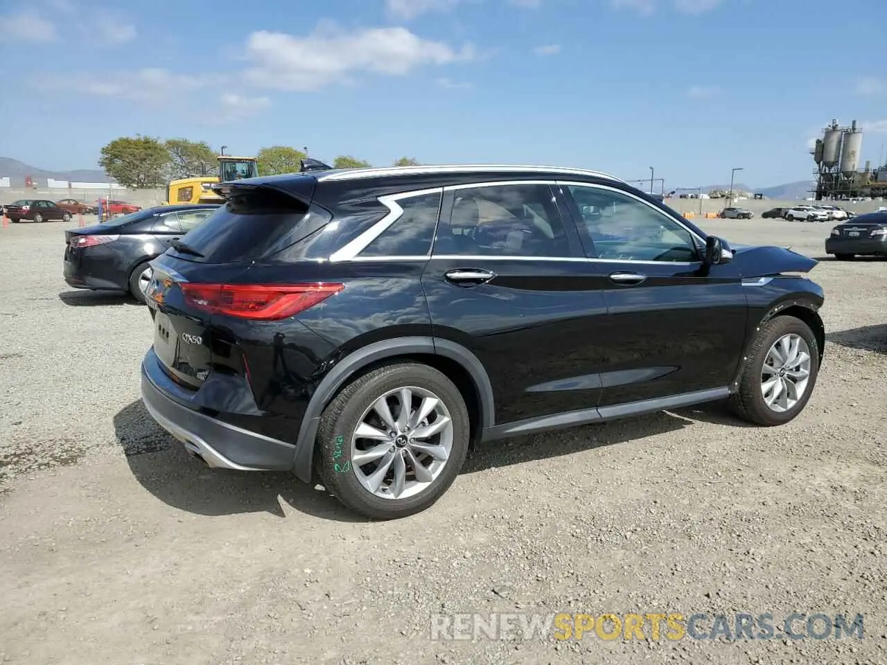 3 Photograph of a damaged car 3PCAJ5BA7MF101029 INFINITI QX50 2021
