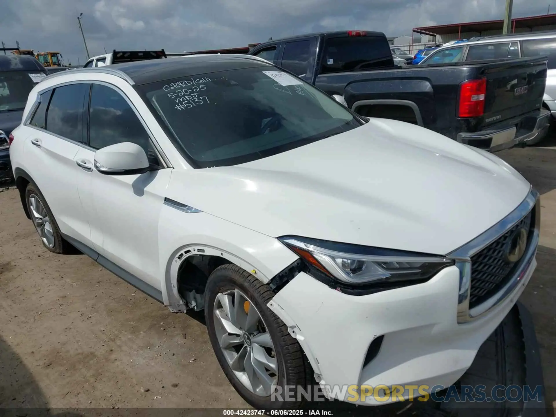1 Photograph of a damaged car 3PCAJ5BA8MF105137 INFINITI QX50 2021