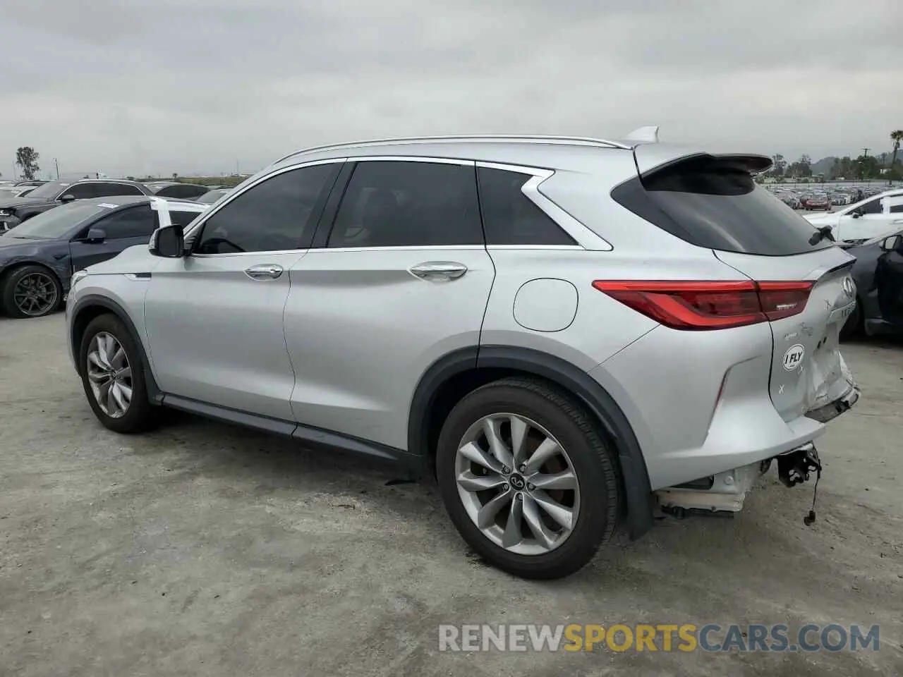 2 Photograph of a damaged car 3PCAJ5BA8MF117966 INFINITI QX50 2021