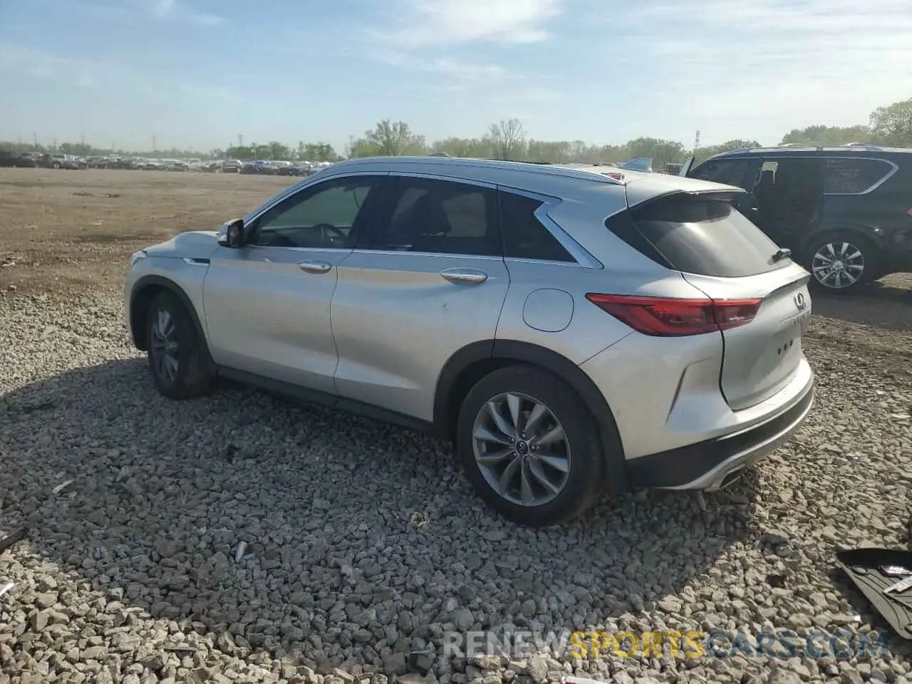 2 Photograph of a damaged car 3PCAJ5BA9MF106345 INFINITI QX50 2021