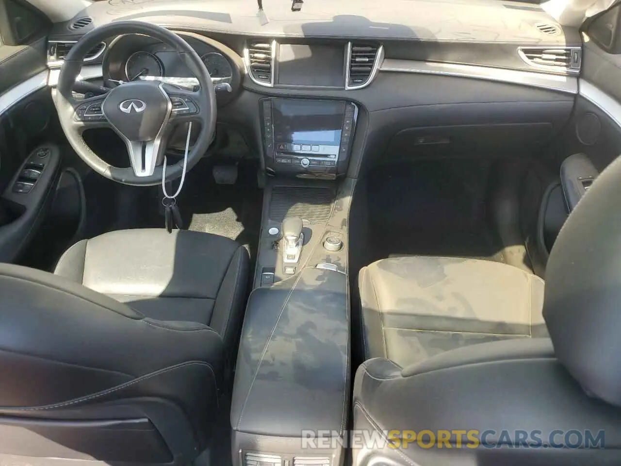 8 Photograph of a damaged car 3PCAJ5BA9MF106345 INFINITI QX50 2021